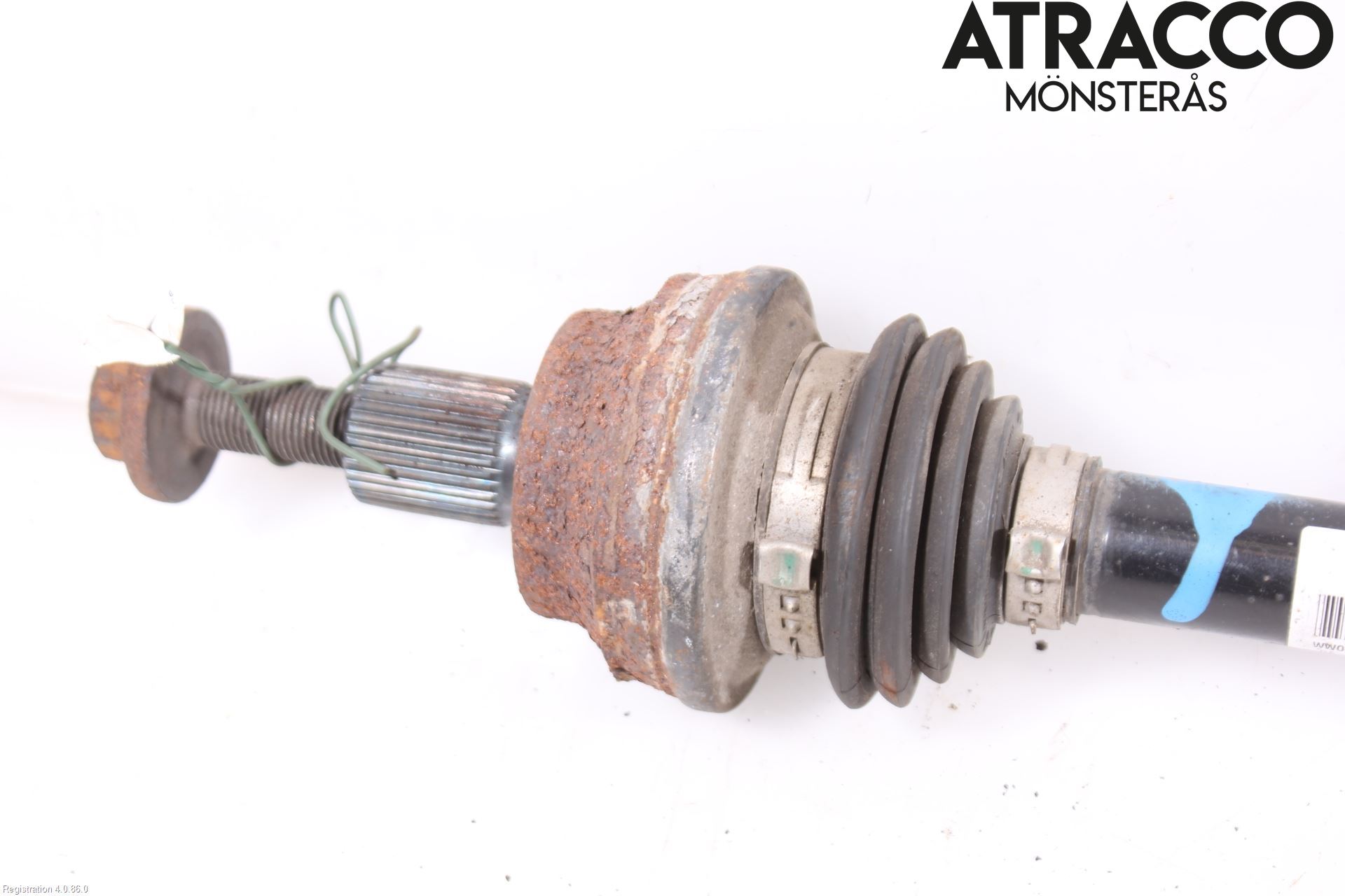 Skoda SUPERB 09-15 Drivaxel Bak Höger