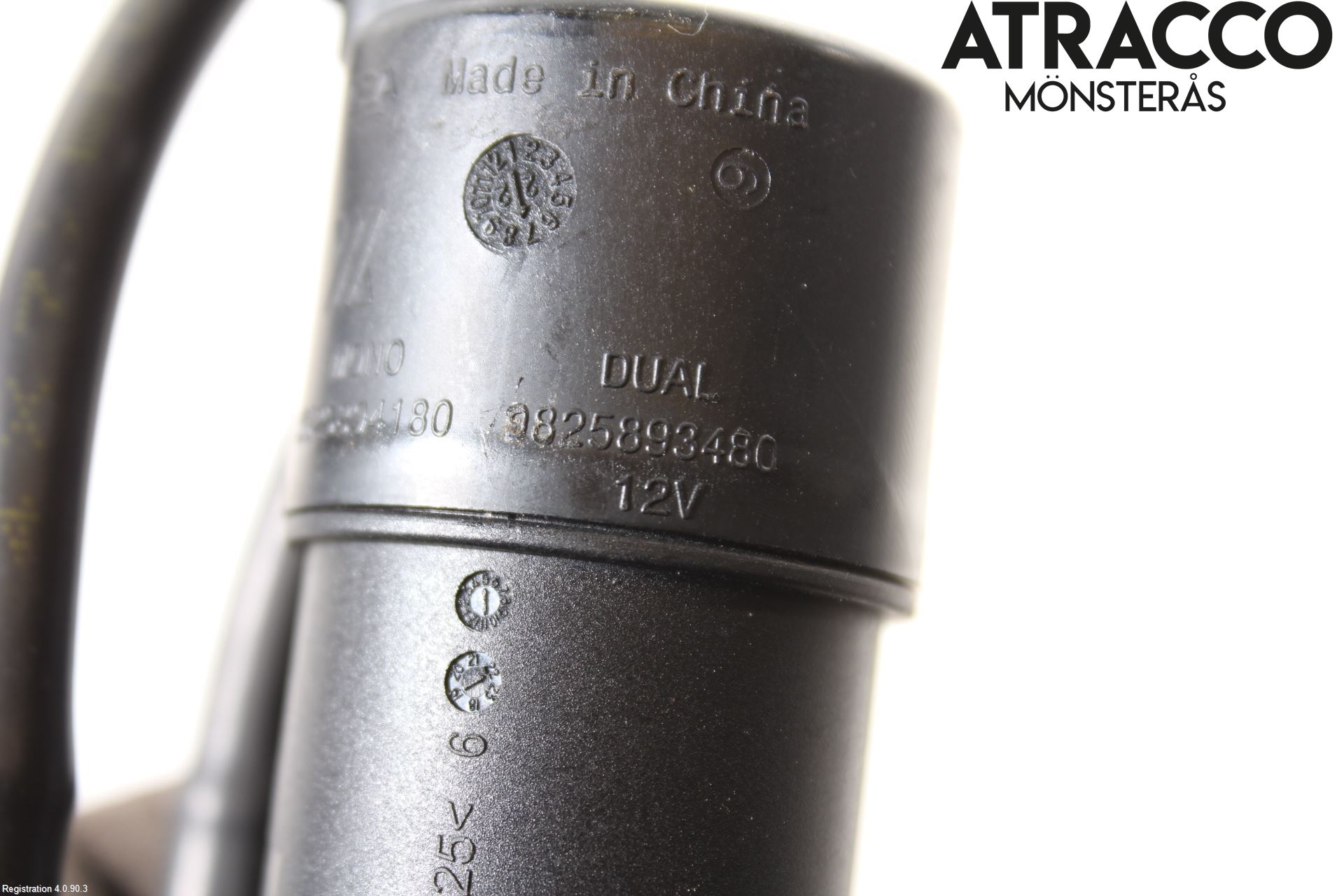 Peugeot 2008/E-2008 20- Spolarpump Vindruta