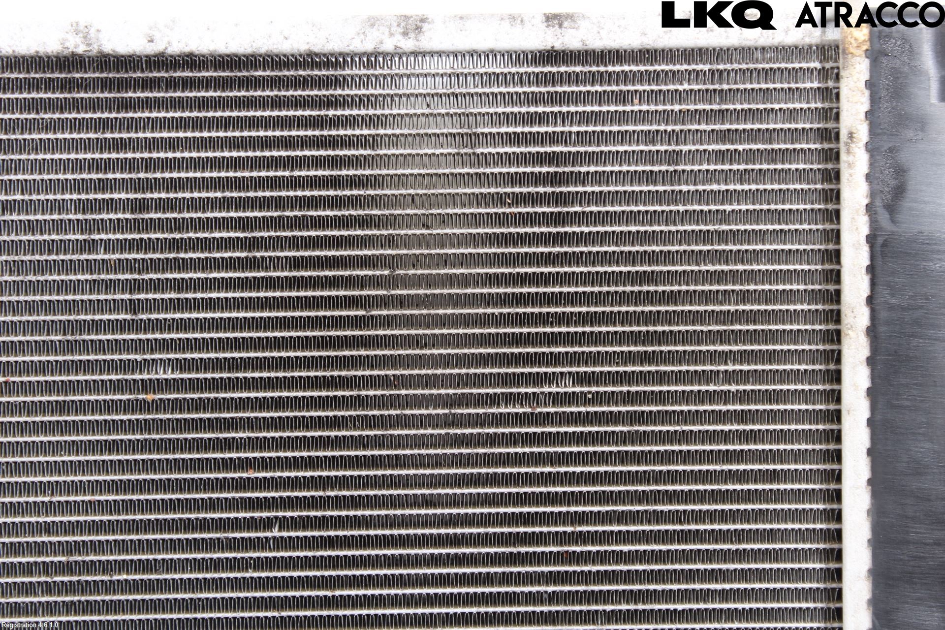 Toyota AVENSIS 16-18 Kylare Man