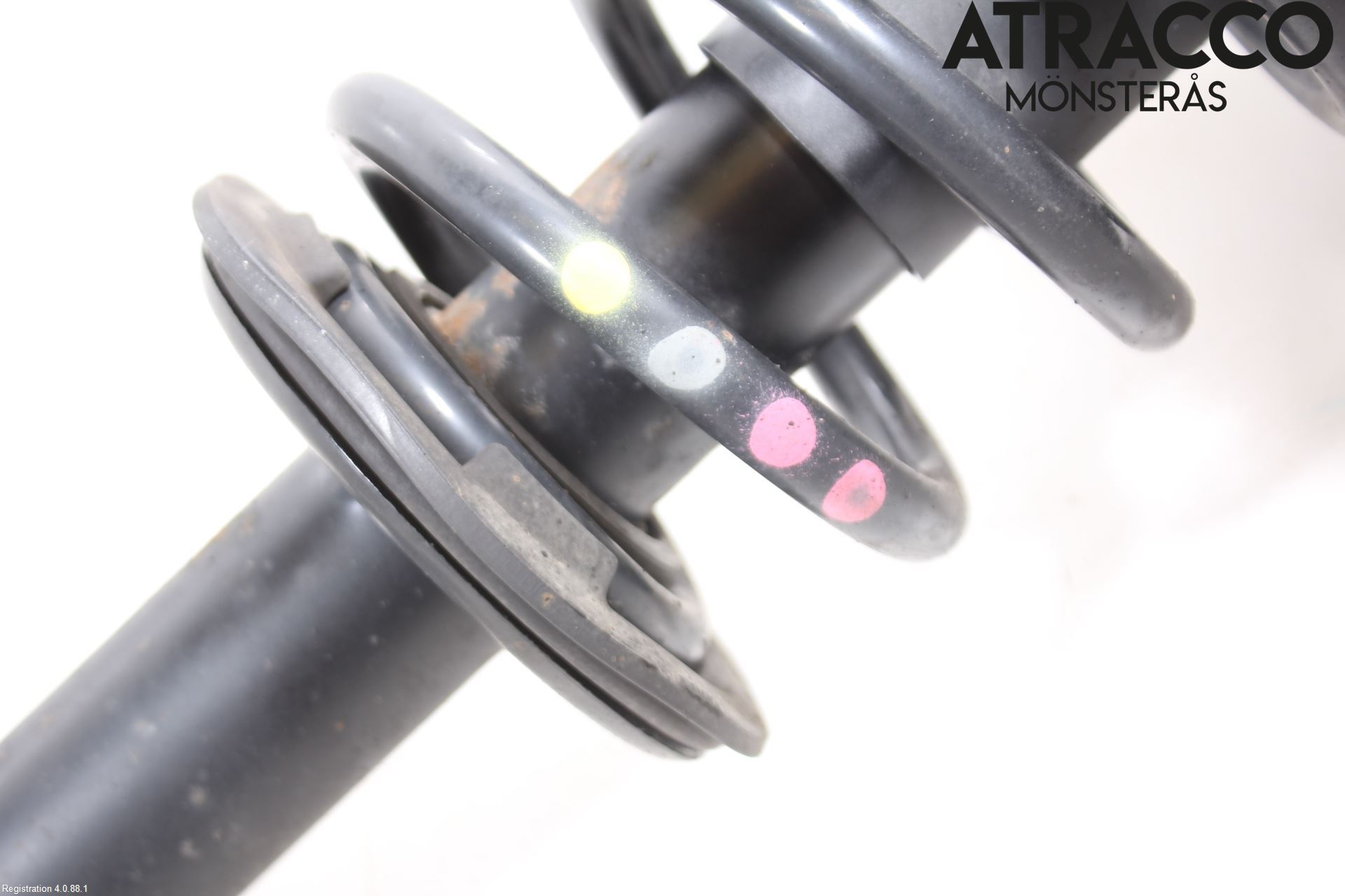 Audi Q5 09-16 Fjäderben Fram Vänster