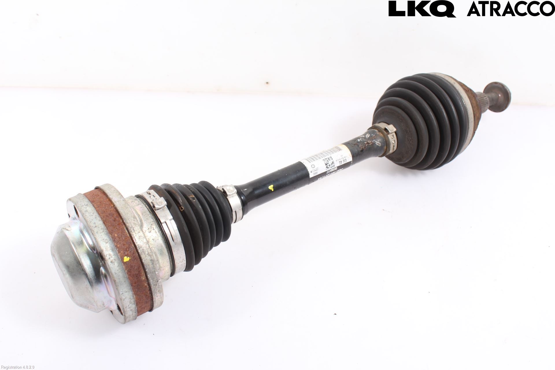 Volkswagen VW PASSAT 15-19 Drivaxel Fram Vänster