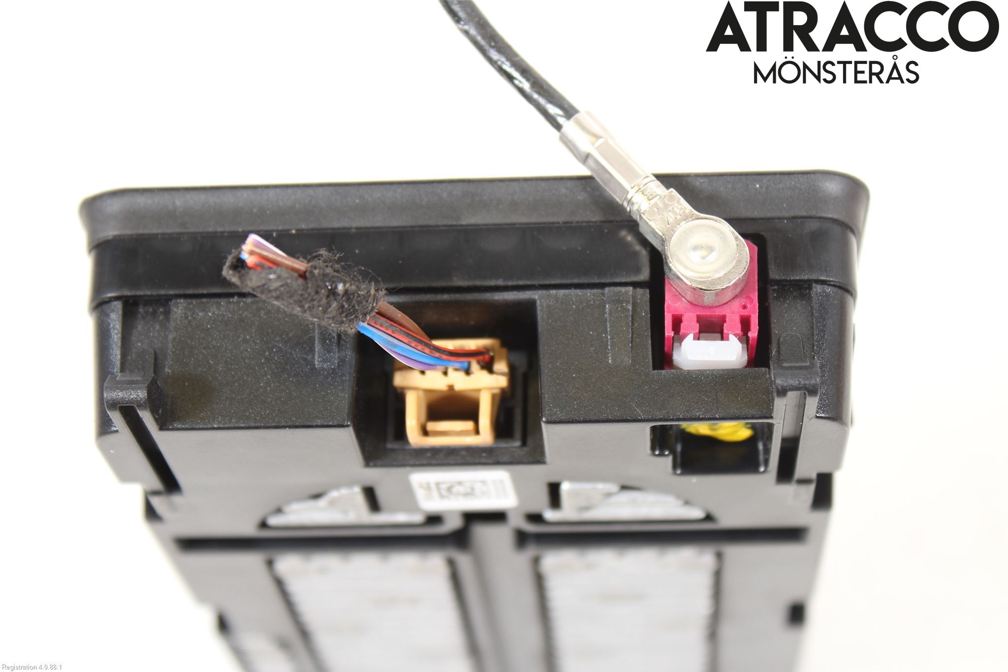 Audi A4/S4 B9 16-19 Antenn