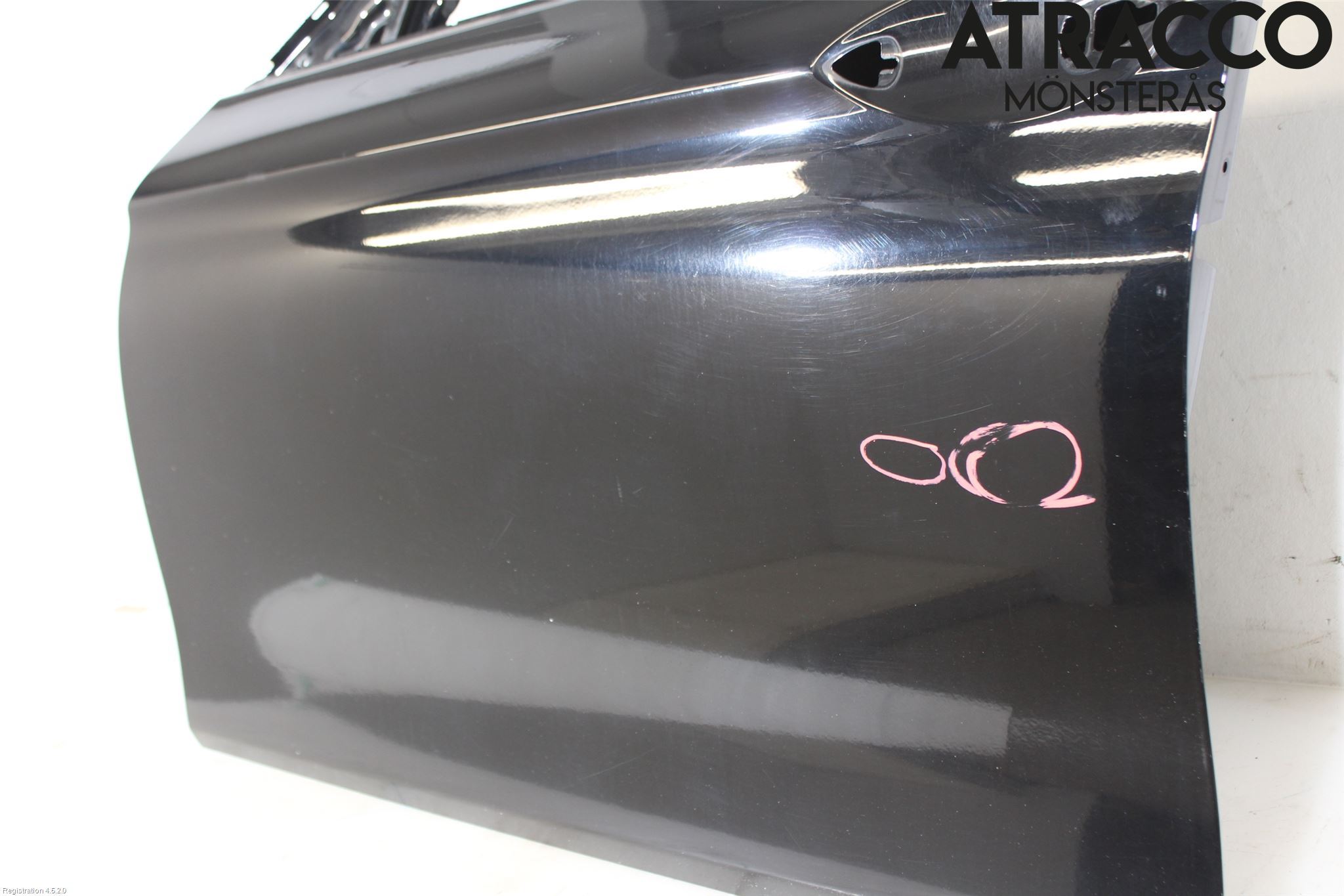 BMW 5 F10/F11/F18 09-17 Dörr Fram Vänster
