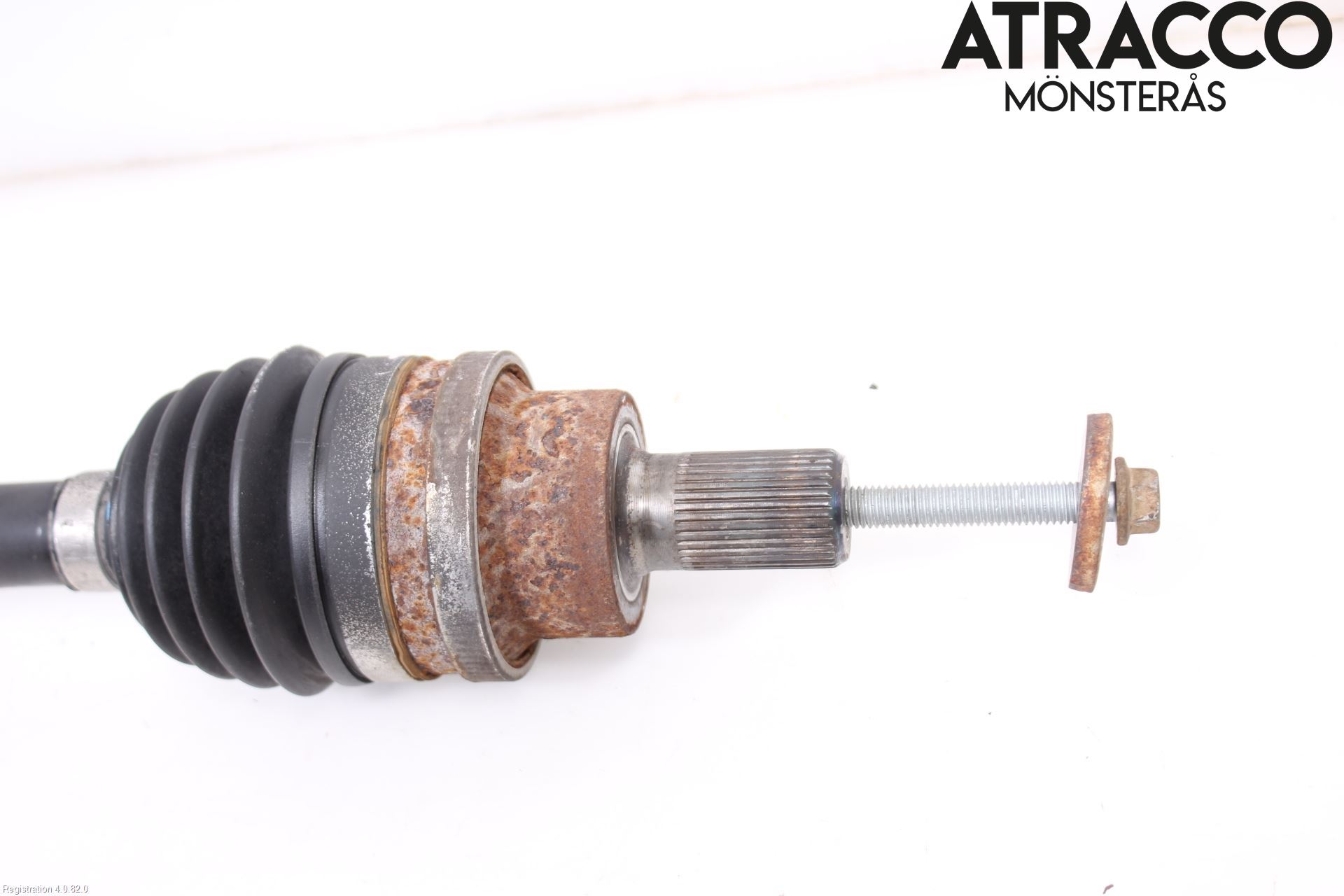 Volvo XC60 09-13 Drivaxel Bak Höger