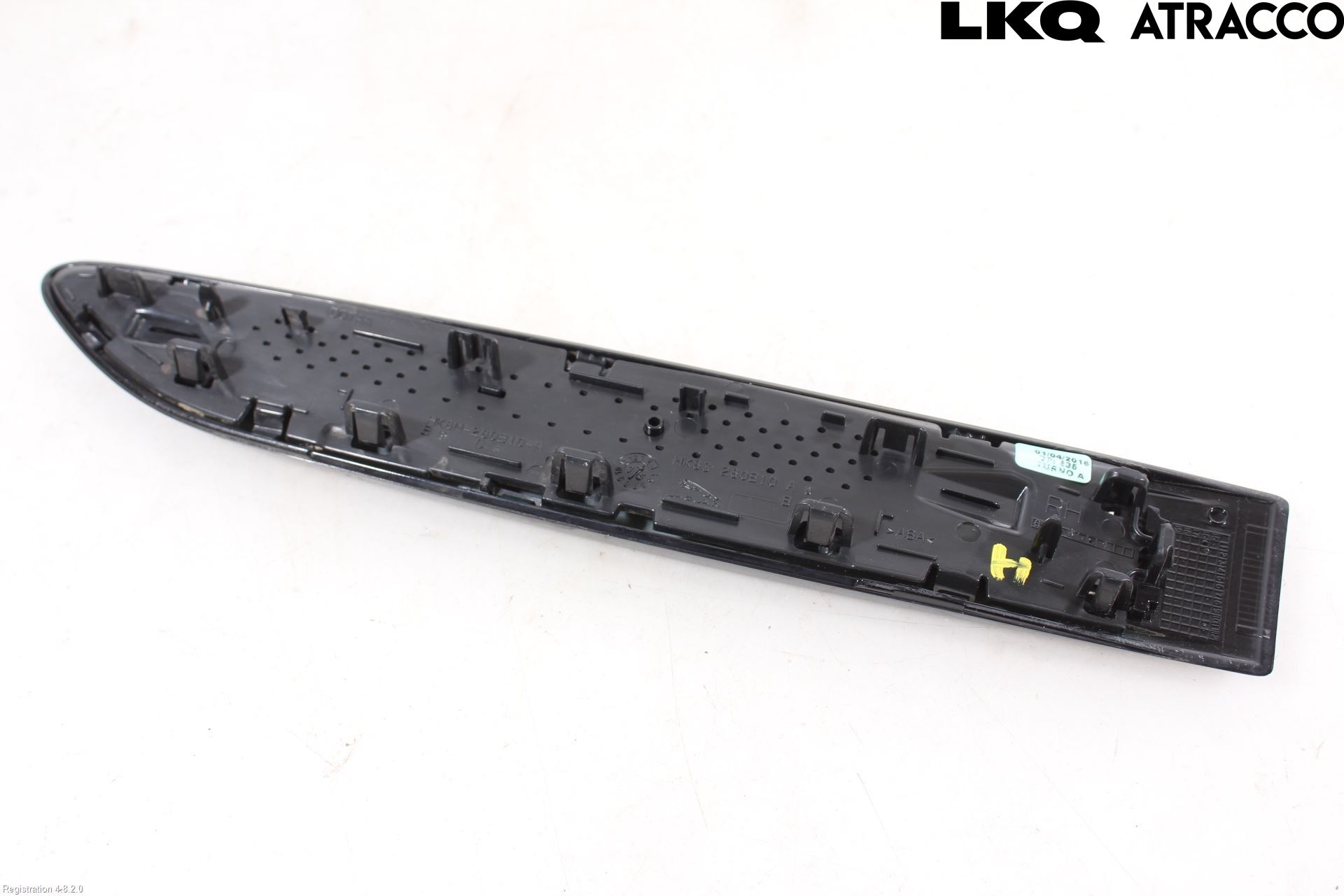 Jaguar F-PACE List Framskärm Hö