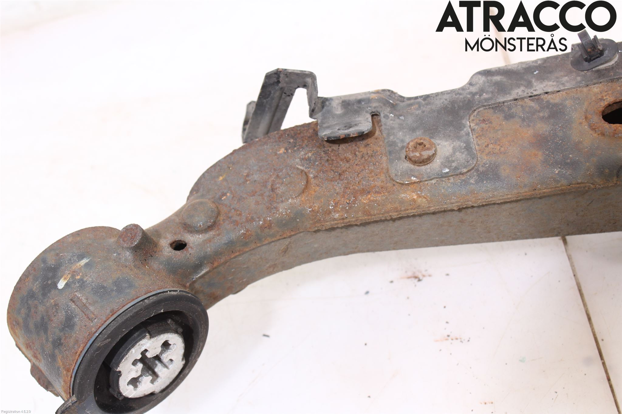 Peugeot EXPERT/E-EXPERT 17- Bärarm Bak Vänster