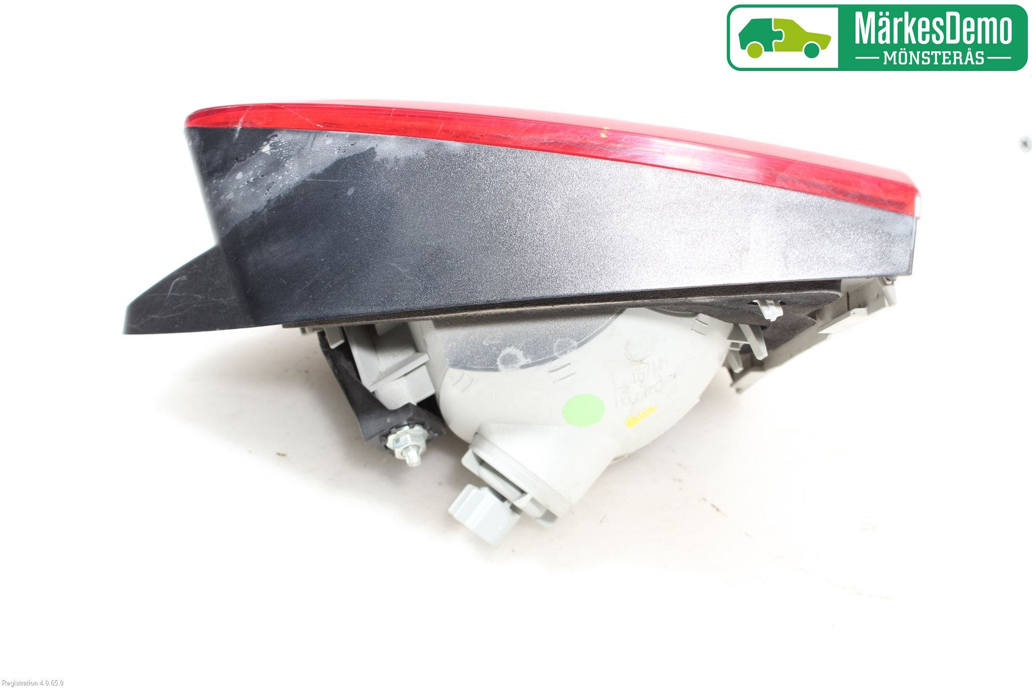 Ford KUGA 08-12 Bakljus Lucka Vä