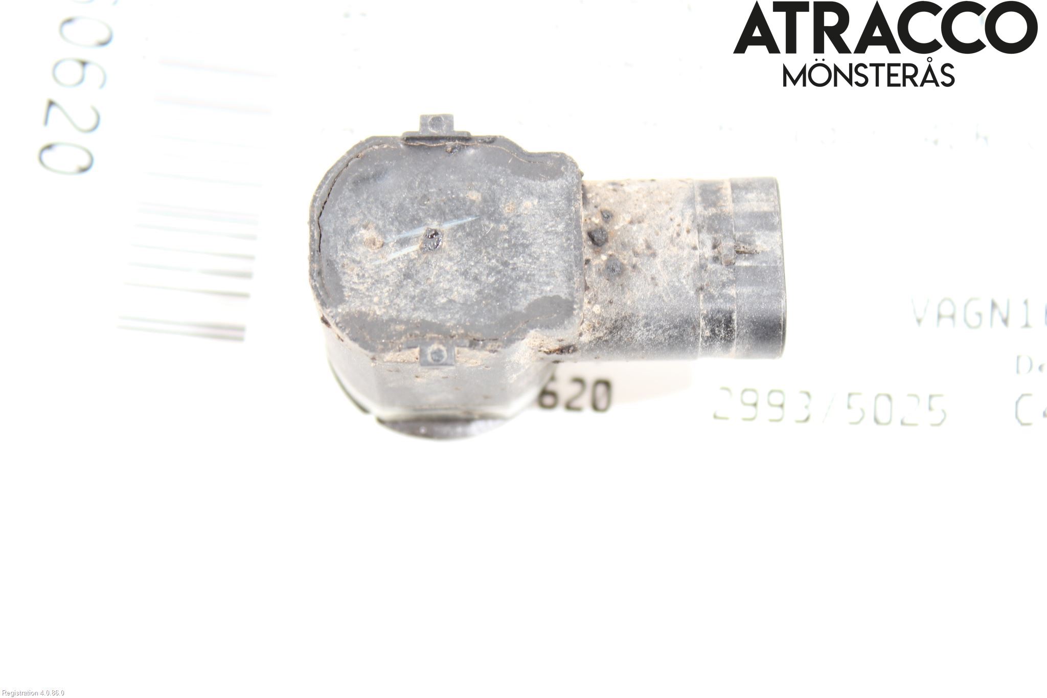 Jaguar XE (X760) 15-24 Parkeringshjälp Backsensor