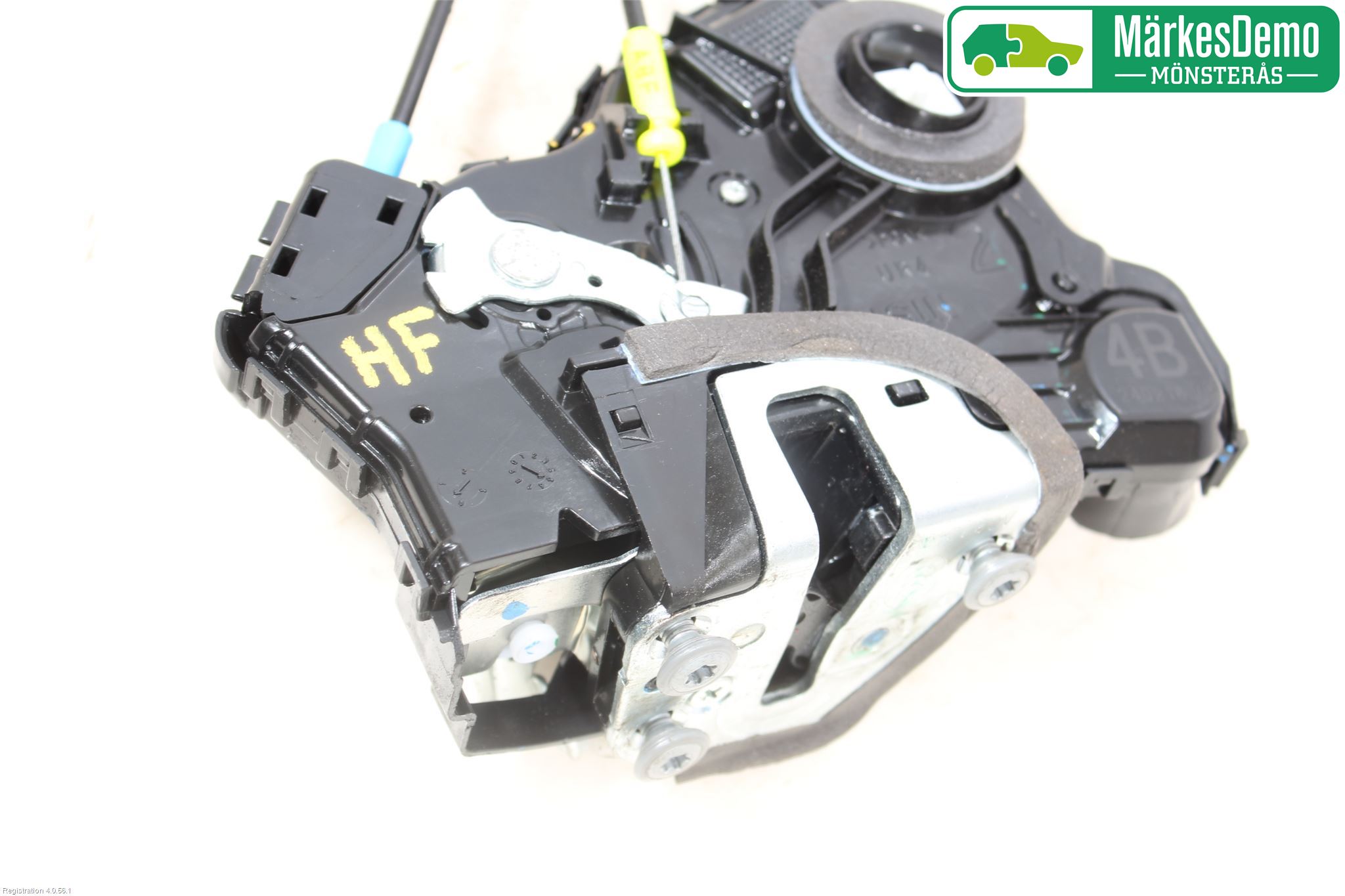 Toyota AURIS 13-19 Låskista-Dörrlås