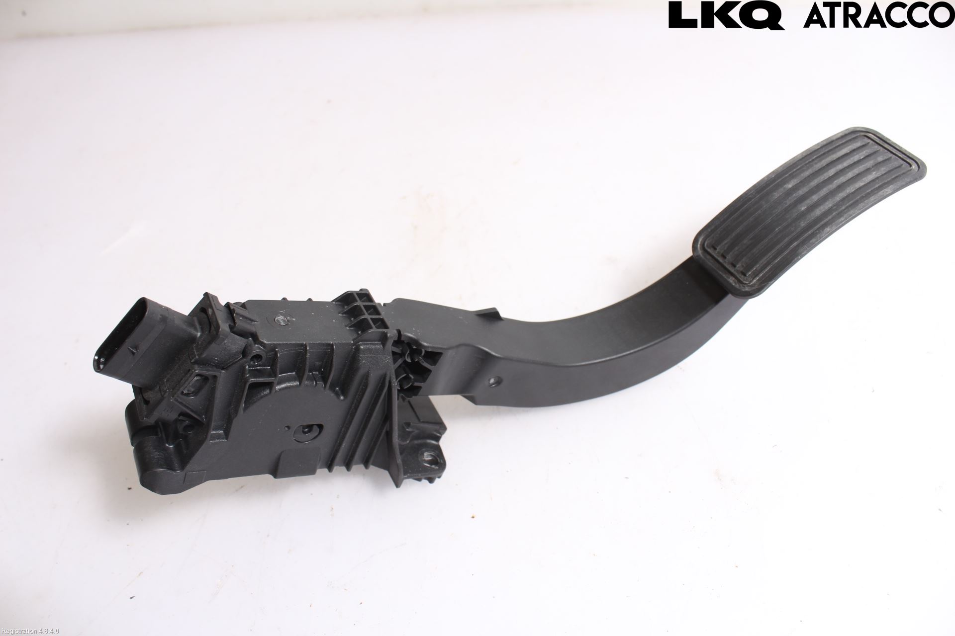 Tesla MODEL Y 21- Gaspedal