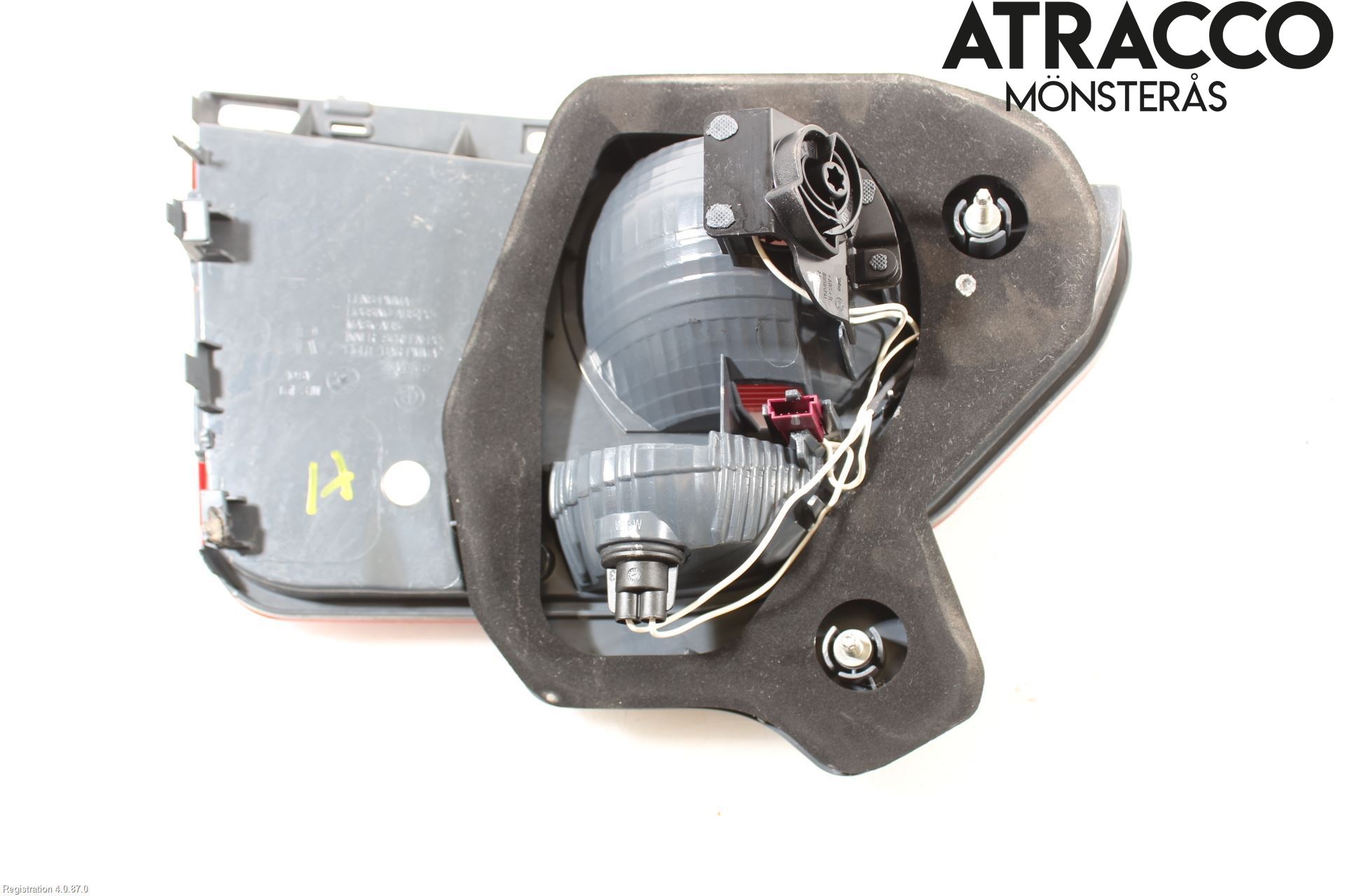 BMW 5 F10/F11/F18 09-17 Bakljus Lucka Hö