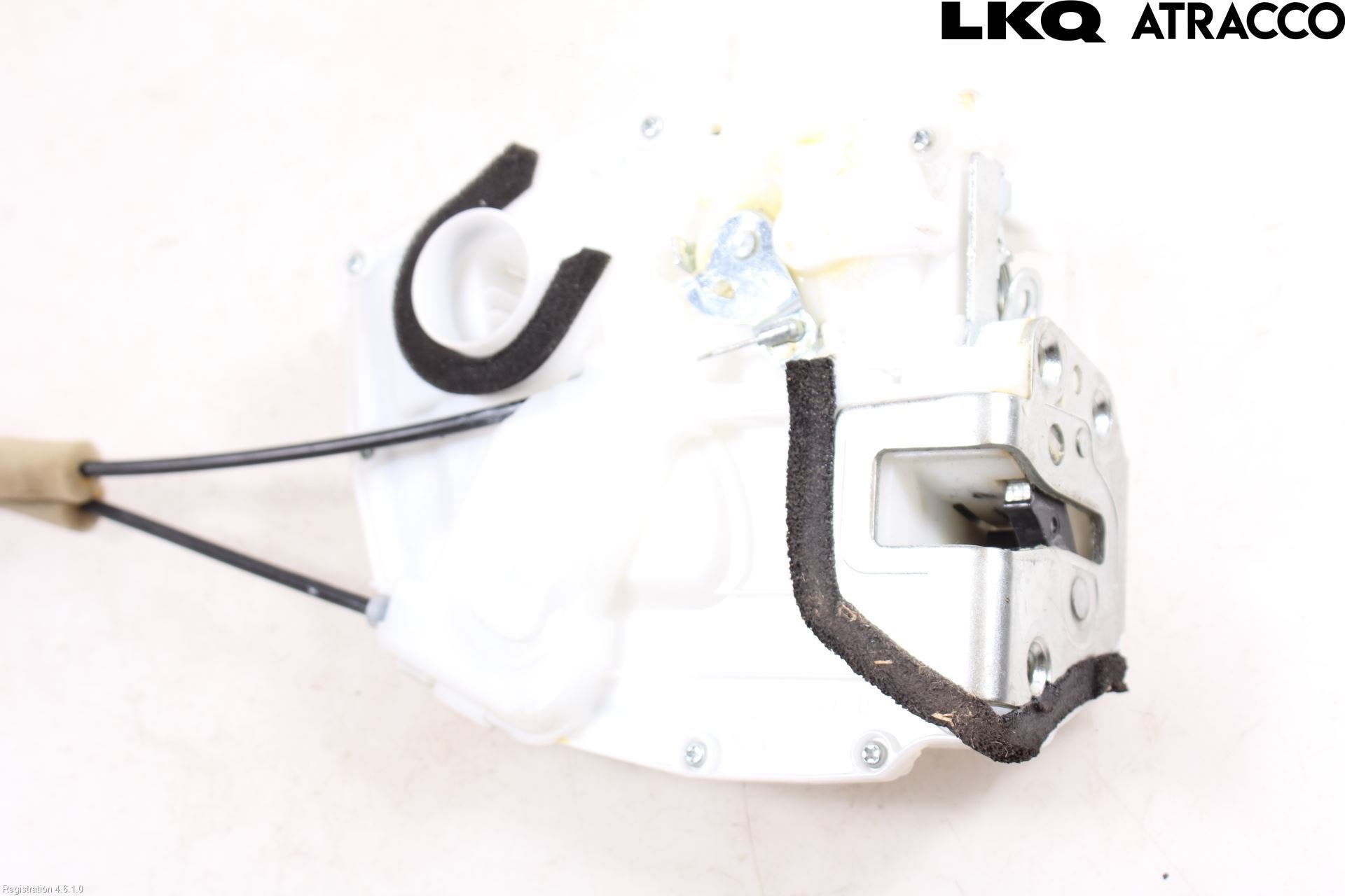 Suzuki SWIFT 11-16 Låskista-Dörrlås