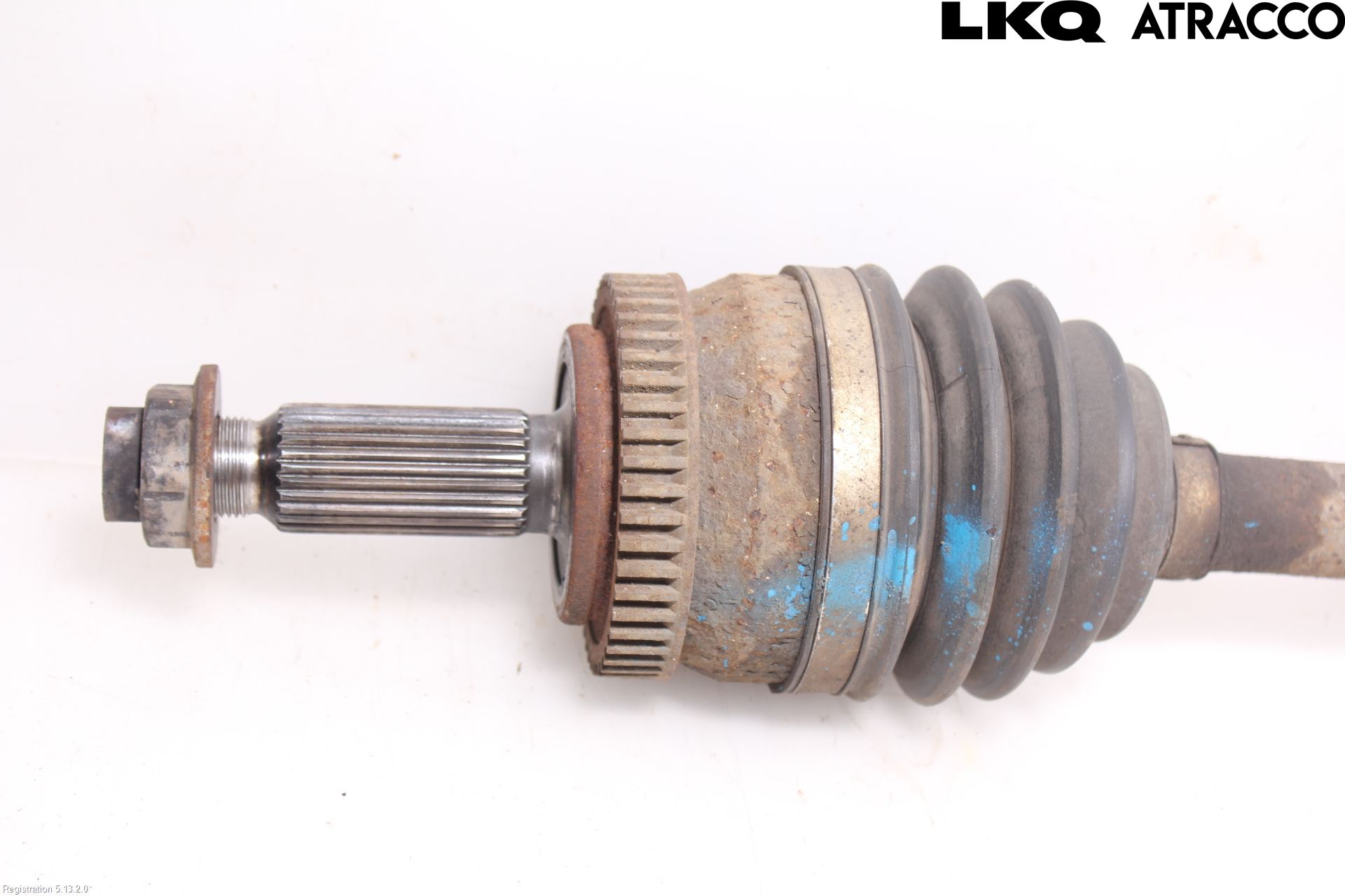 Kia CARENS III 13-19 Drivaxel Fram Höger