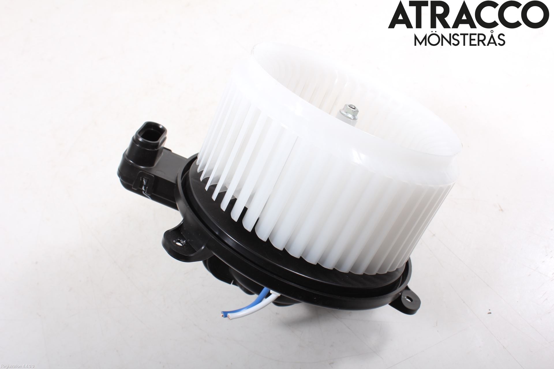 Mitsubishi ECLIPS CROSS Värmefläkt