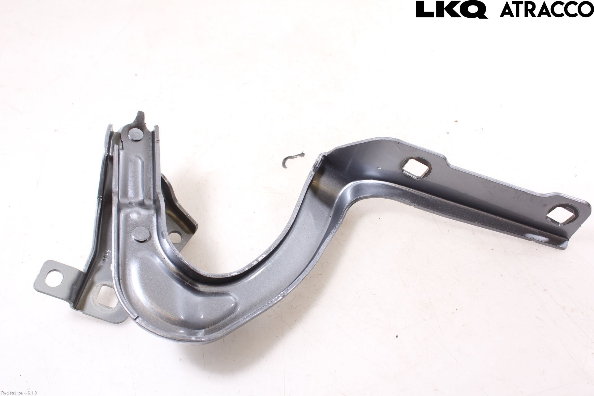 Tesla MODEL Y 21- Huvgångjärn