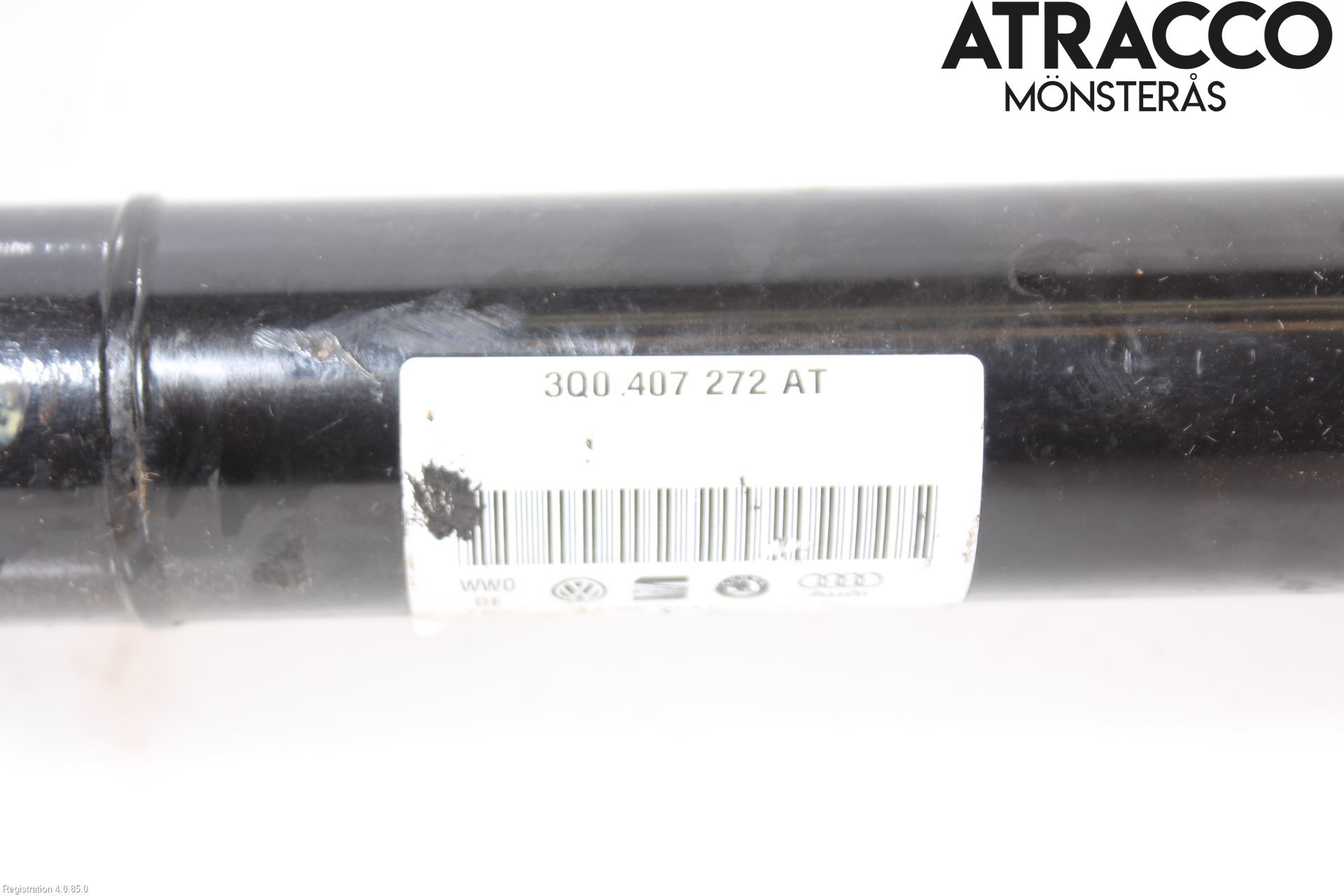 Skoda SUPERB 16-24 Drivaxel Fram Höger