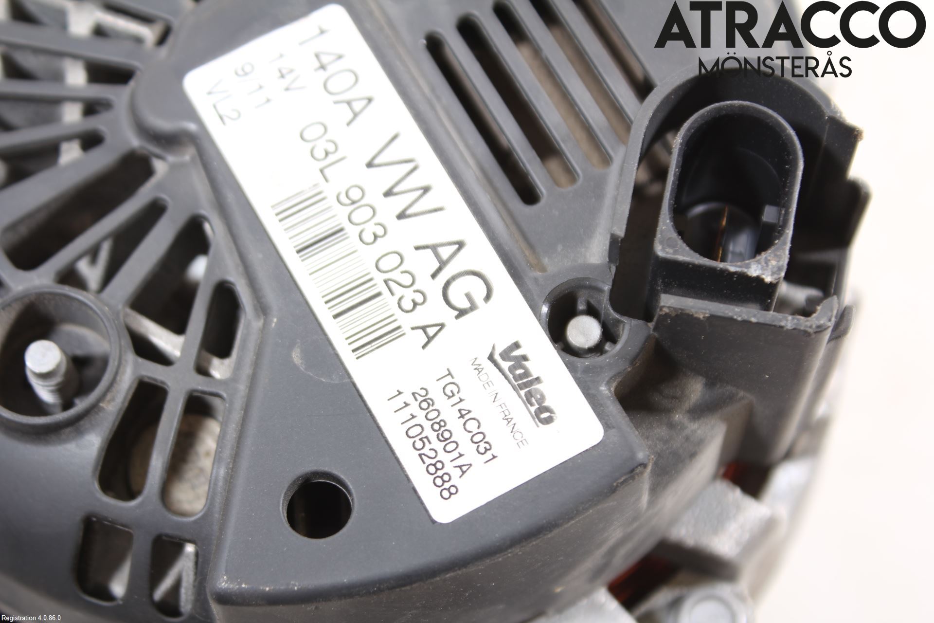 Volkswagen VW GOLF VI 09-13 Generator