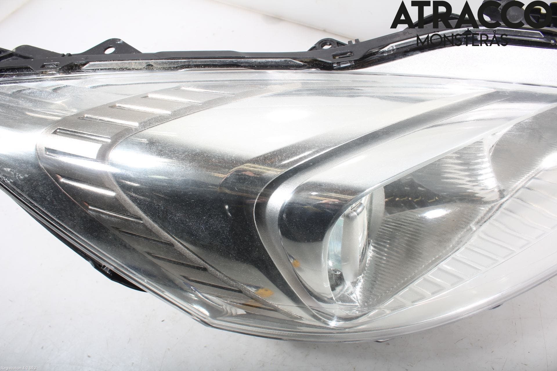 Peugeot 508 11-18 Strålkastare Höger