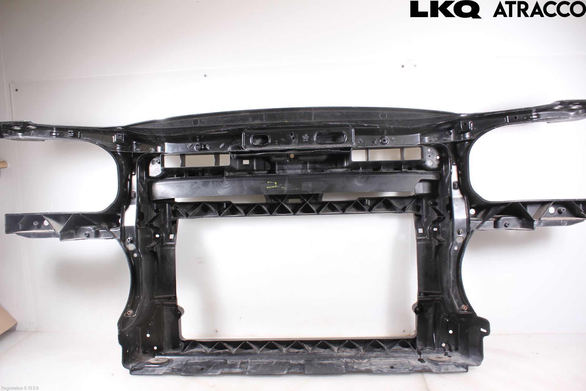 Volkswagen VW CADDY      04-10 Front Huvlåsplåt-Balk