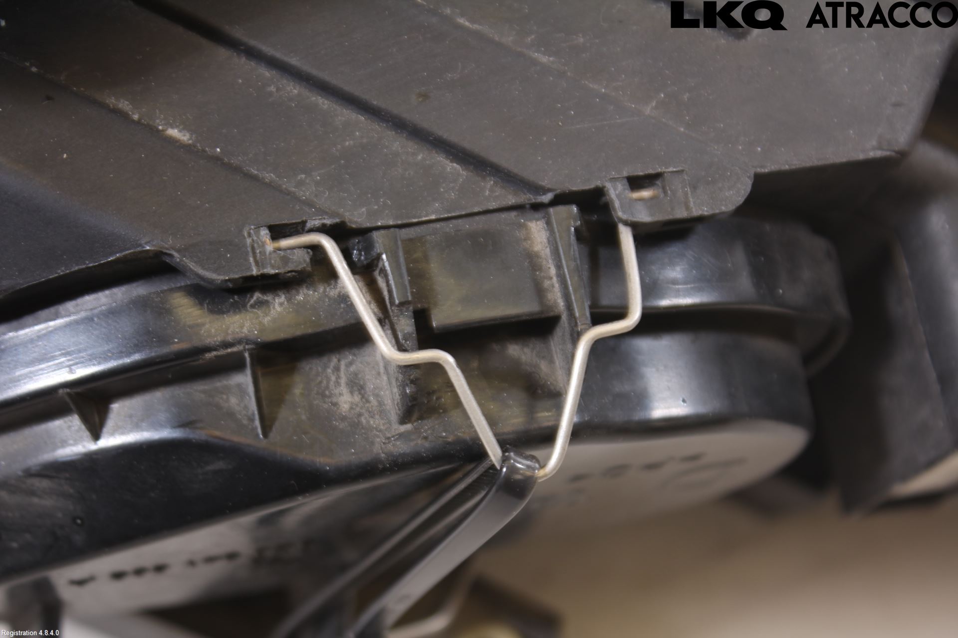 Volkswagen VW PASSAT 05-11 Strålkastare Höger