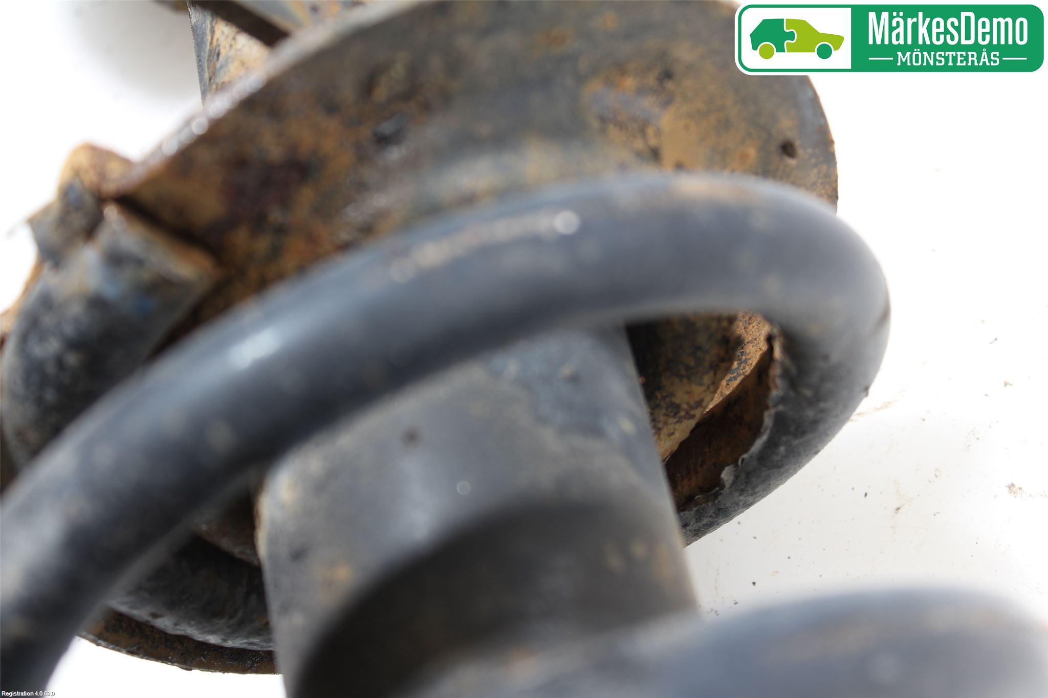 Opel VIVARO 01-14 Fjäderben Fram Vänster