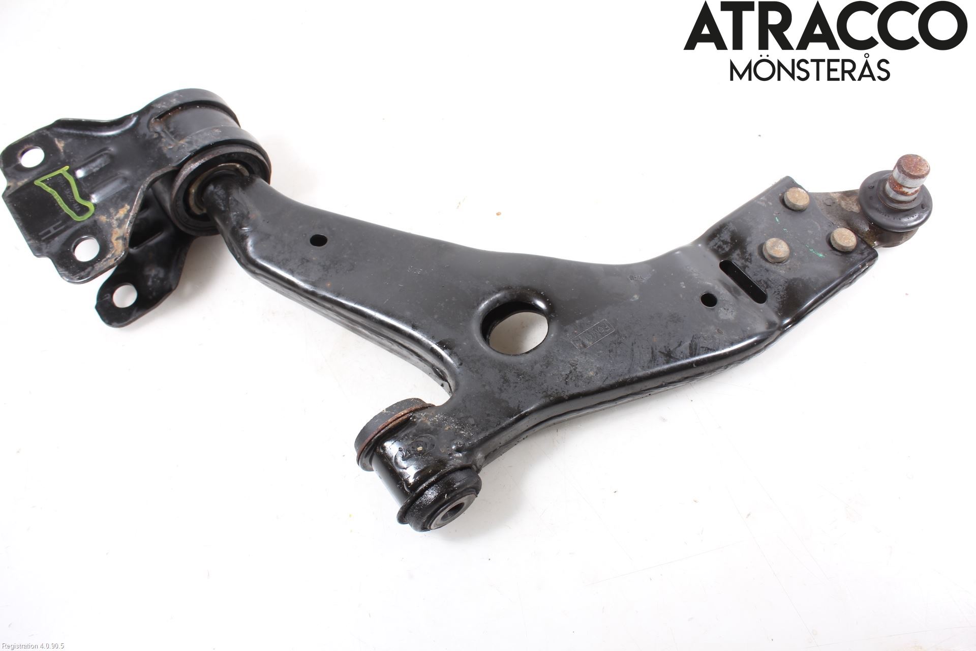 Ford KUGA 17-19 Bärarm Fram Undre Vä