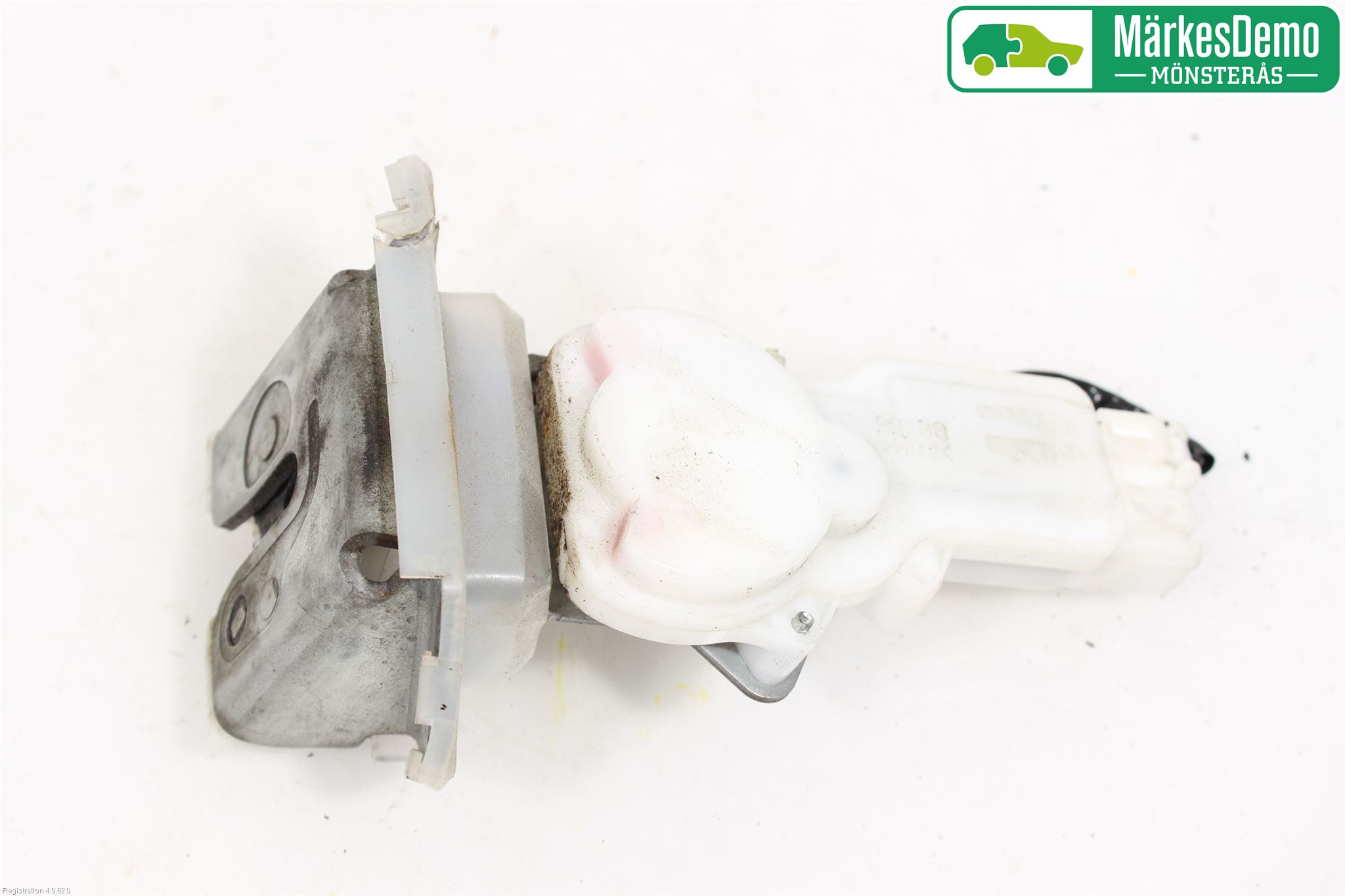 Suzuki SWIFT 05-10 Låskista Baklucka