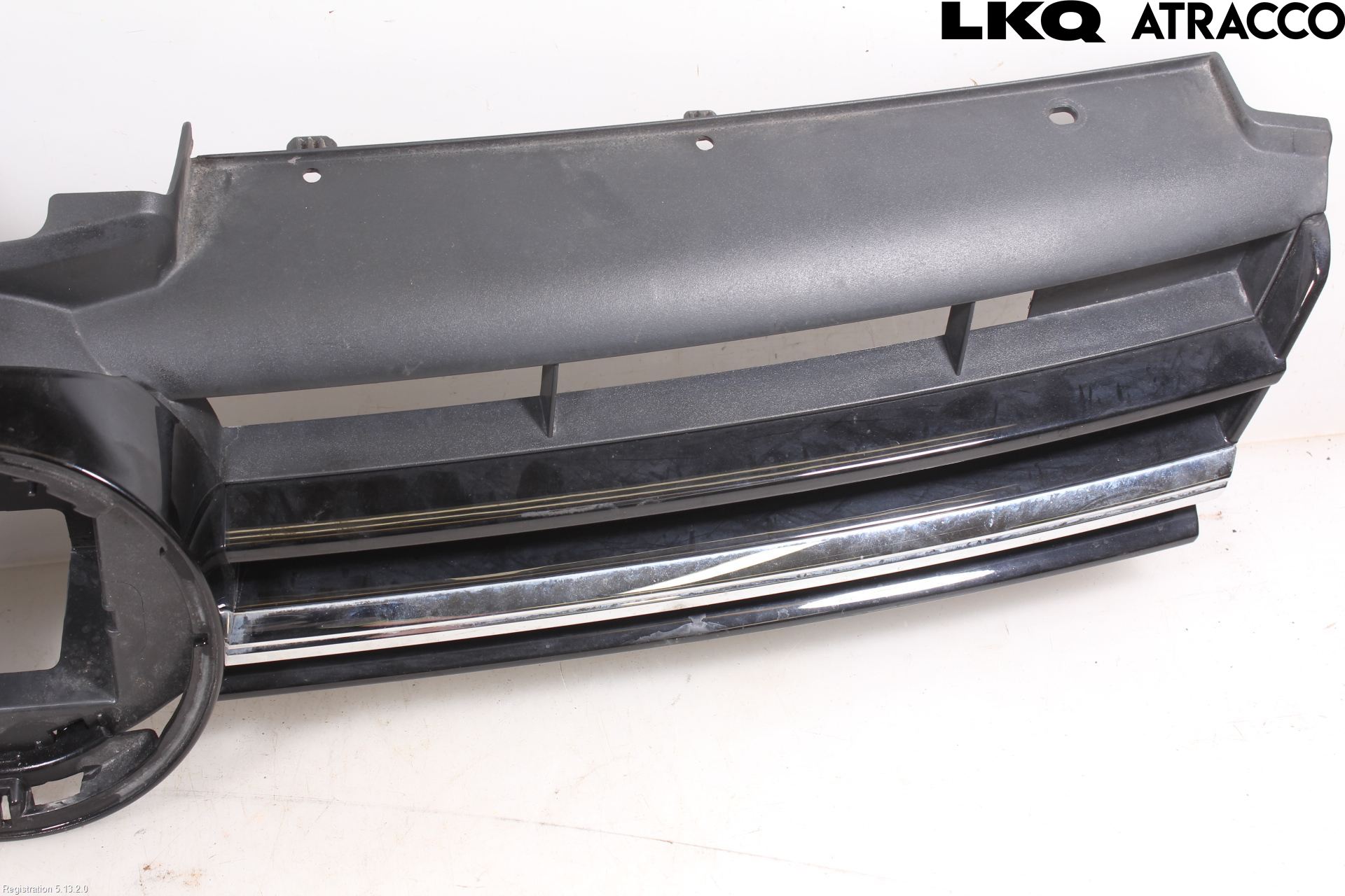 Volkswagen VW GOLF / E-GOLF VII 13-20 Grill Komp