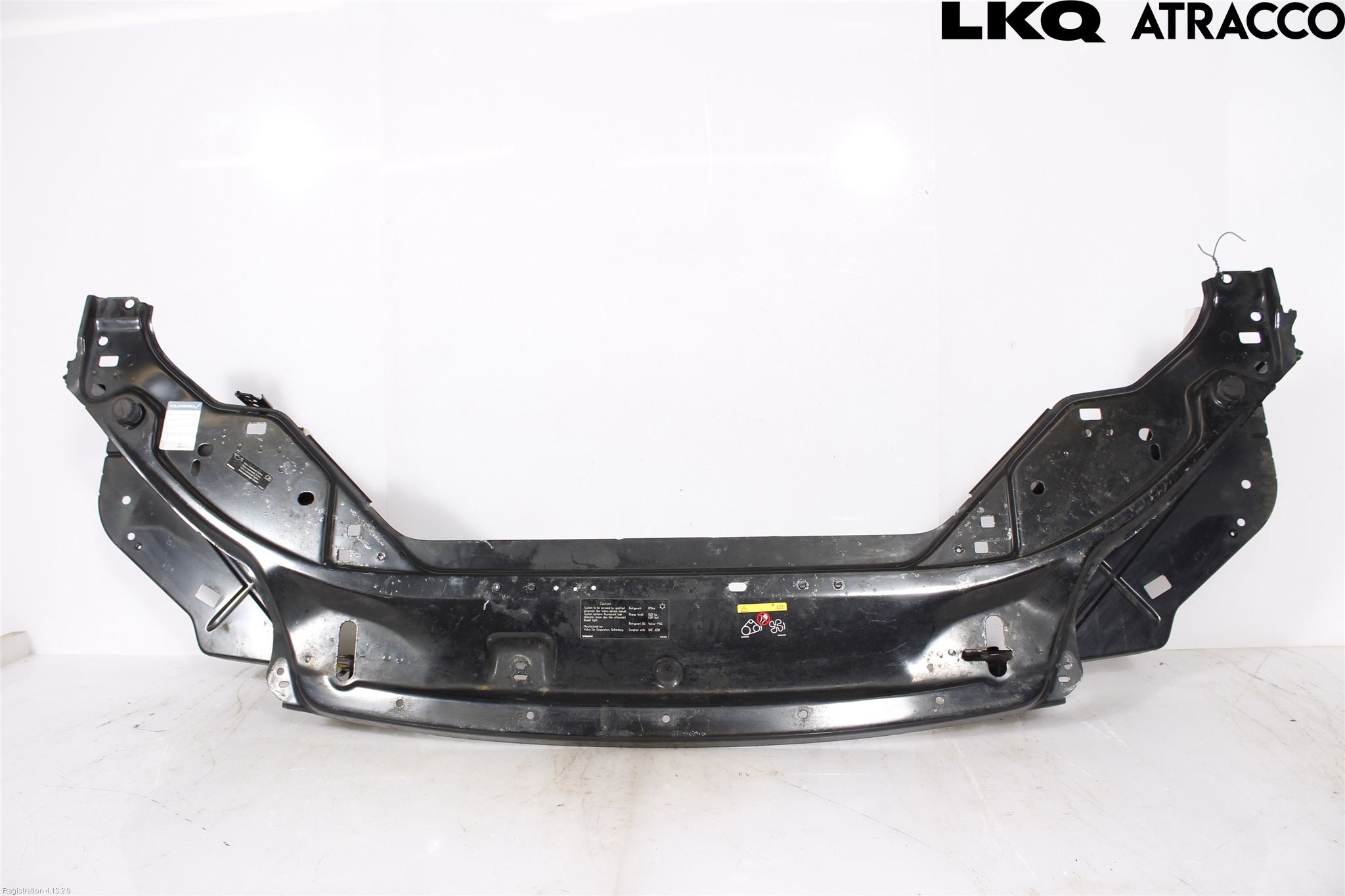 Volvo V70 08-13 Front Huvlåsplåt-Balk