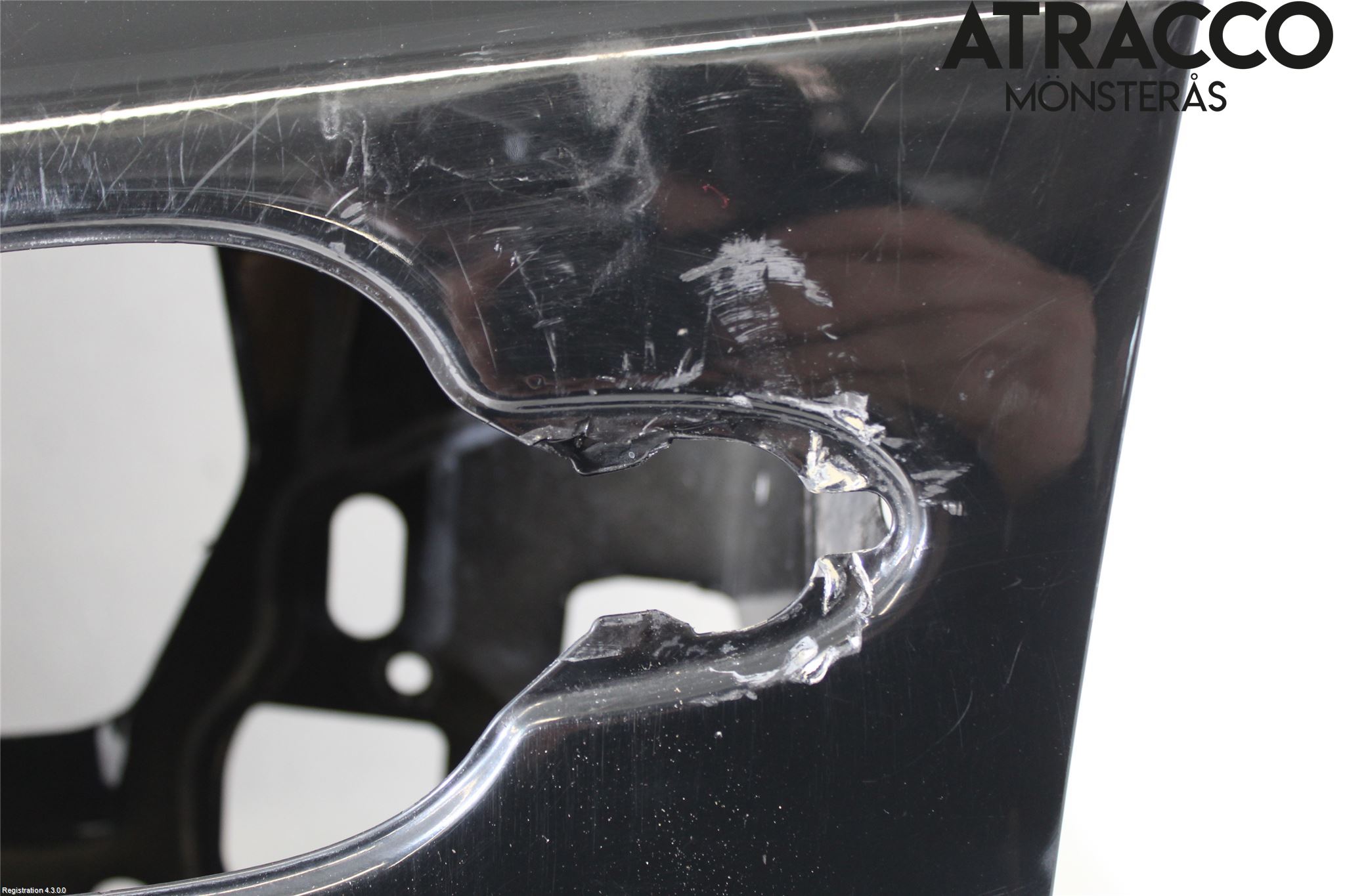 BMW 5 E60/61 Sed/Tou 02-10 Dörr Fram Vänster