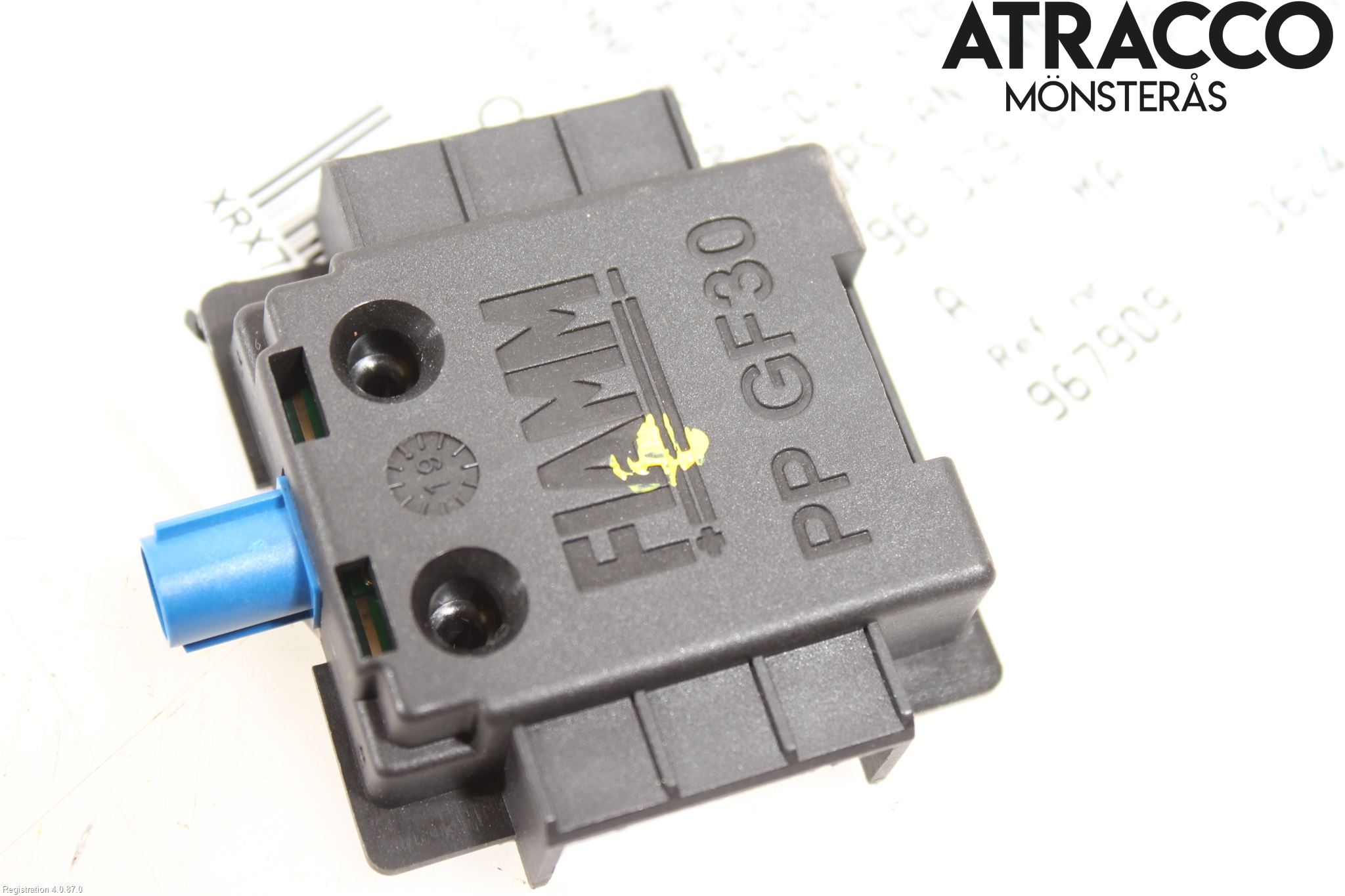 Peugeot 208/E-208 20- Antennförstärkare