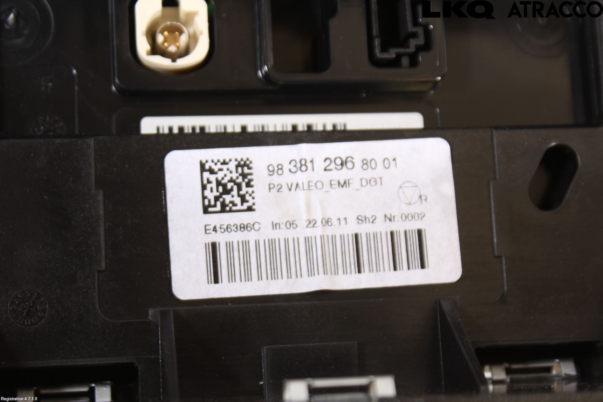 Peugeot 208/E-208 20- Multifunktionsdisplay