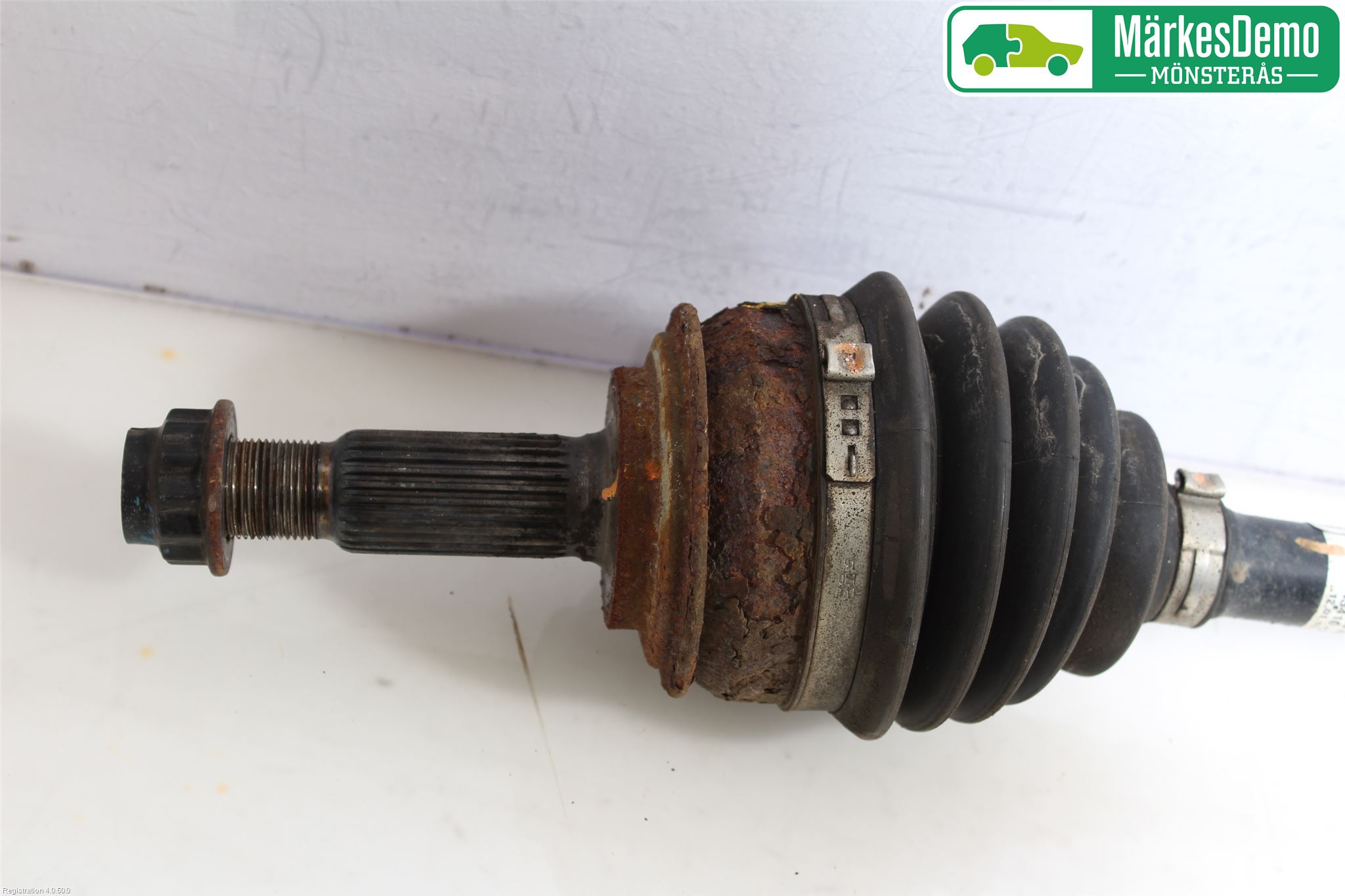 Toyota YARIS XP90 06-11 Drivaxel Fram Höger