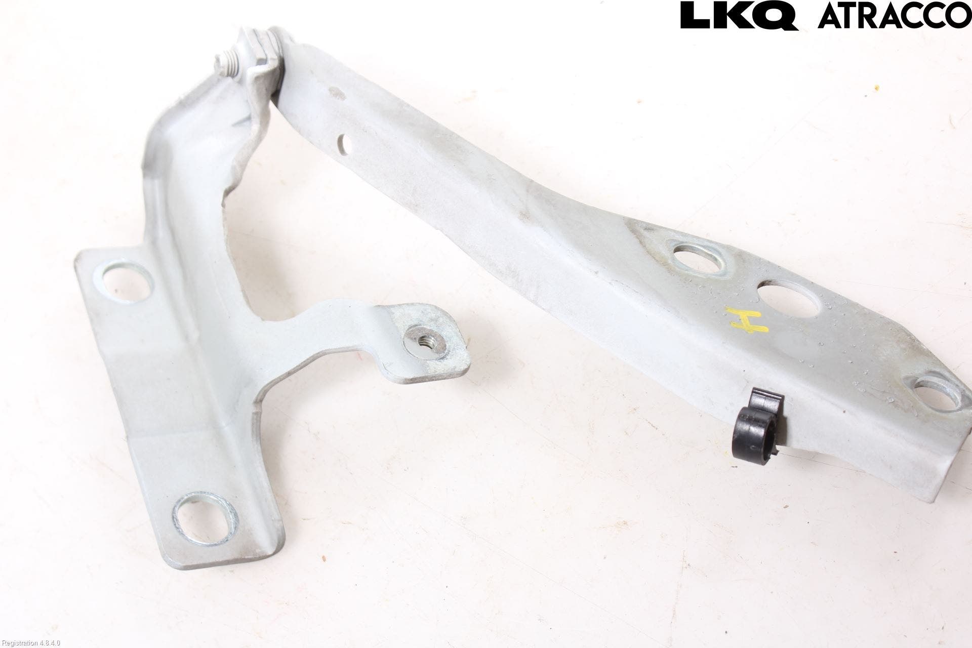 Volvo S40 04-07 Huvgångjärn