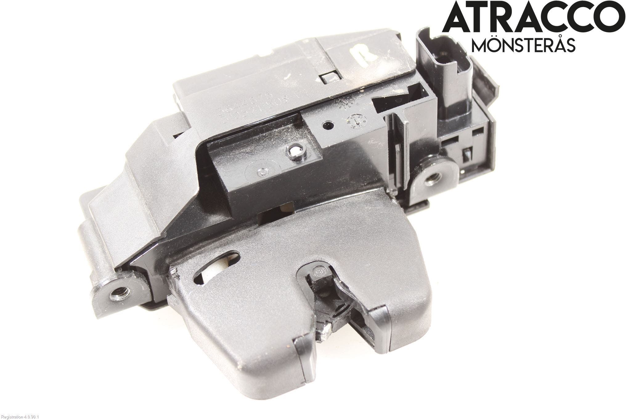 Opel CROSSLAND X 18- Låskista Baklucka