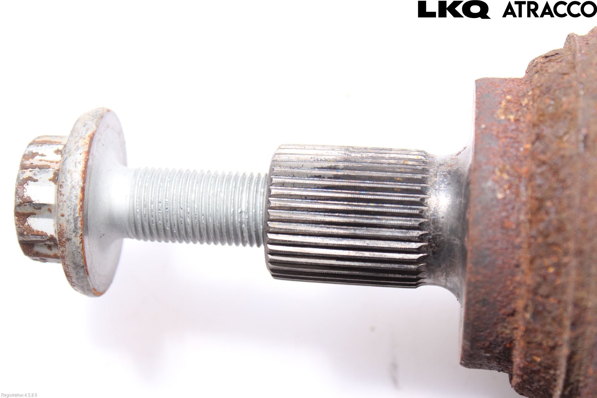 Skoda SUPERB 16-24 Drivaxel Fram Höger