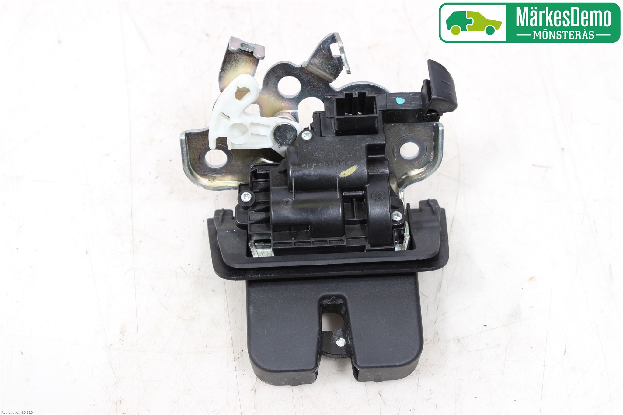 Audi A6/S6 4G 11-18 Låskista Baklucka