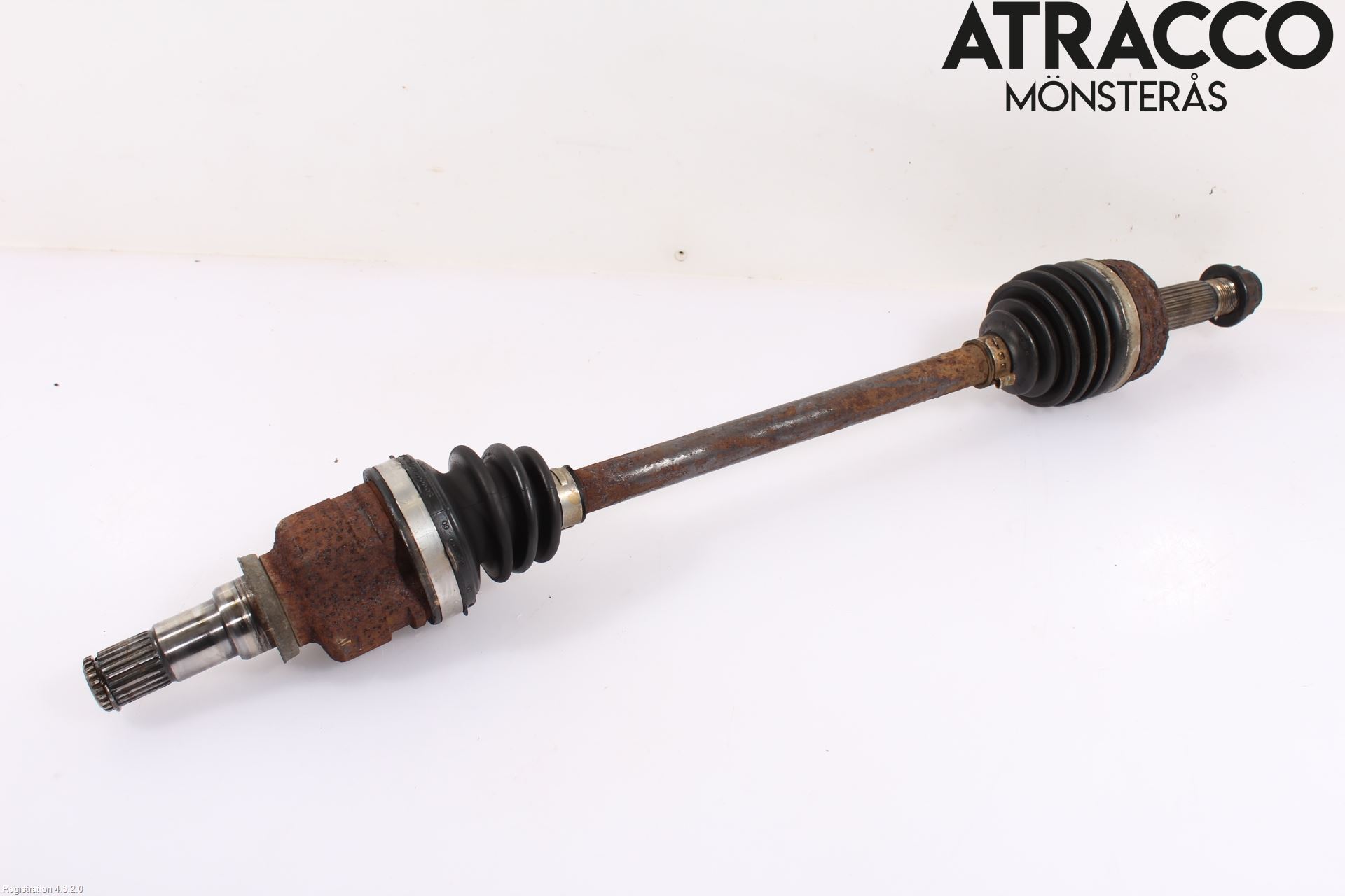 Toyota AYGO 06-14 Drivaxel Fram Vänster