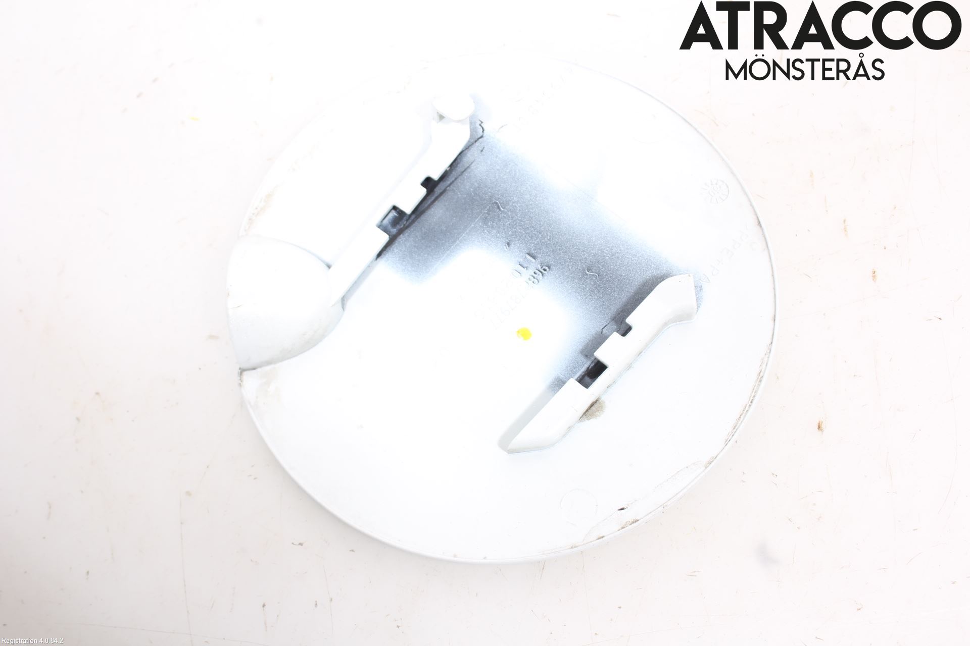 Peugeot 308 08-13 Tanklucka