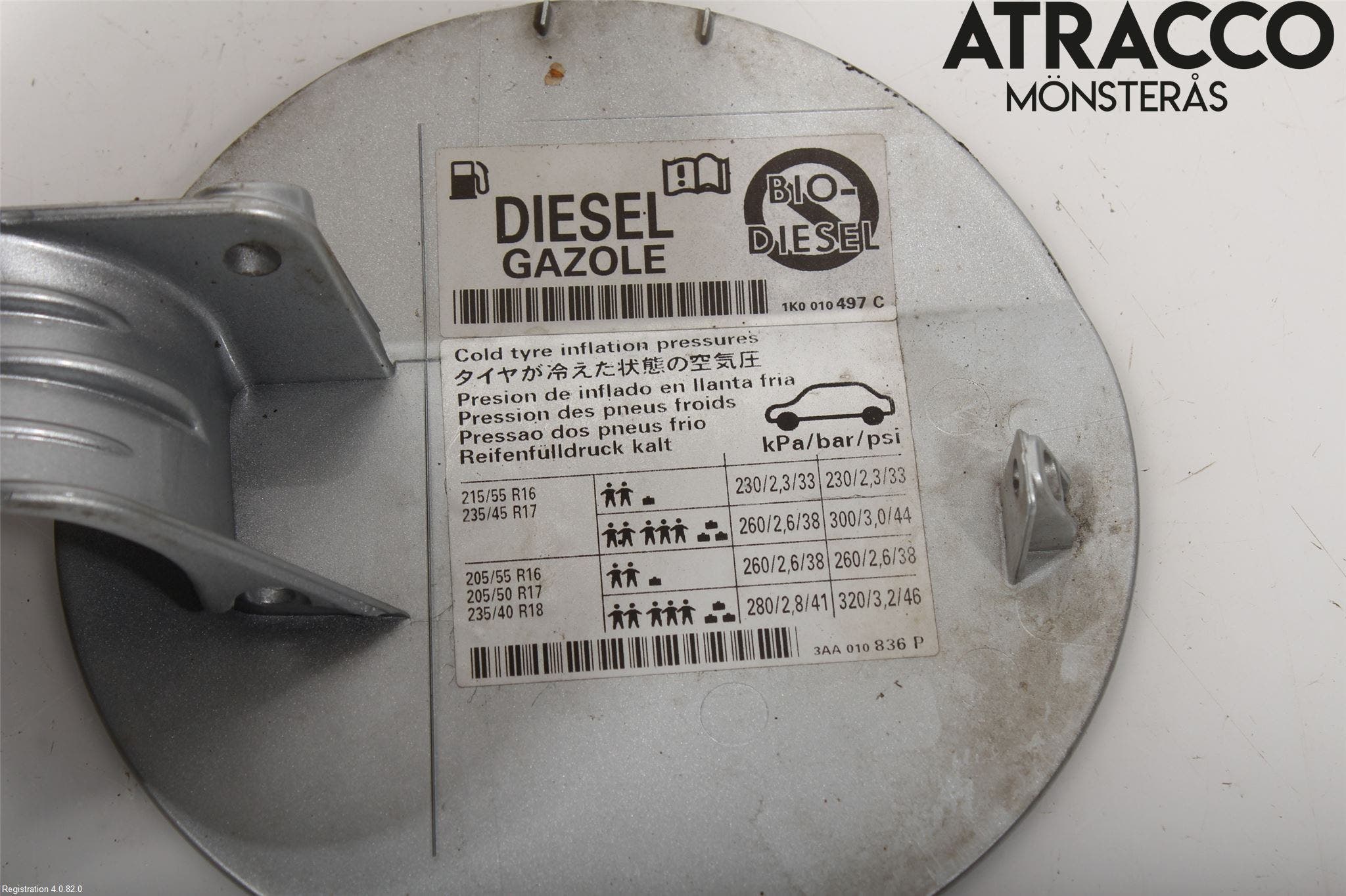 Volkswagen VW PASSAT 11-14 Tanklucka