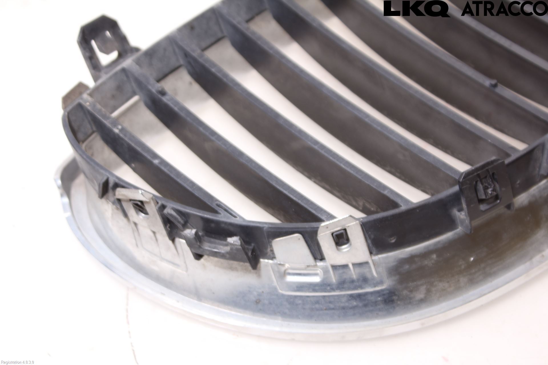 BMW 5 E60/61 Sed/Tou 02-10 Grilldel Vänster