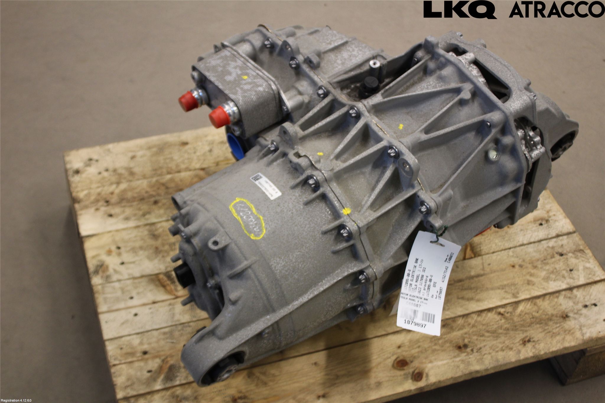 Tesla MODEL 3 17- Motor Elektrisk Bak