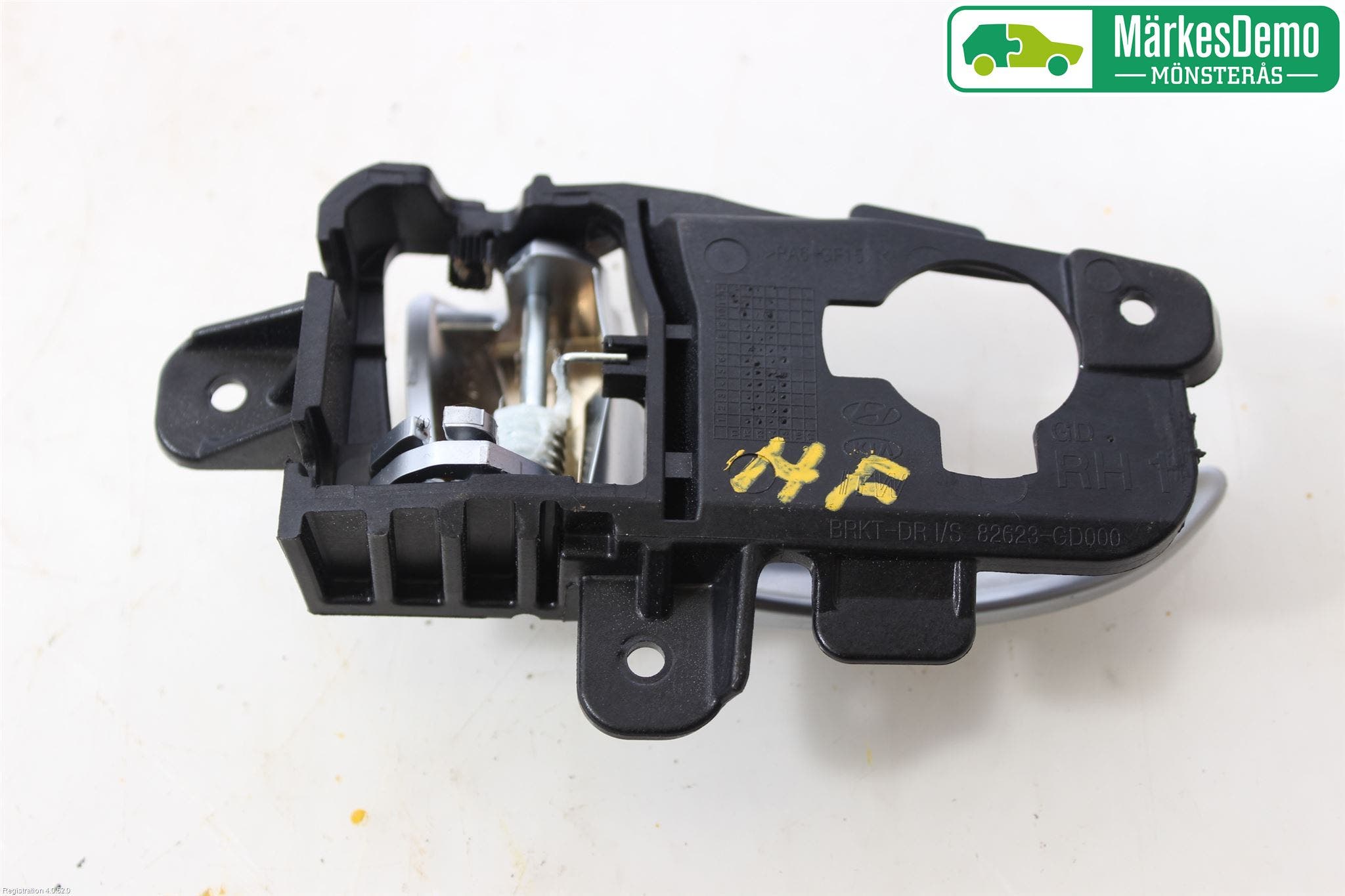 Hyundai i30 GD 13-17 Dörrhandtag Inre Hö