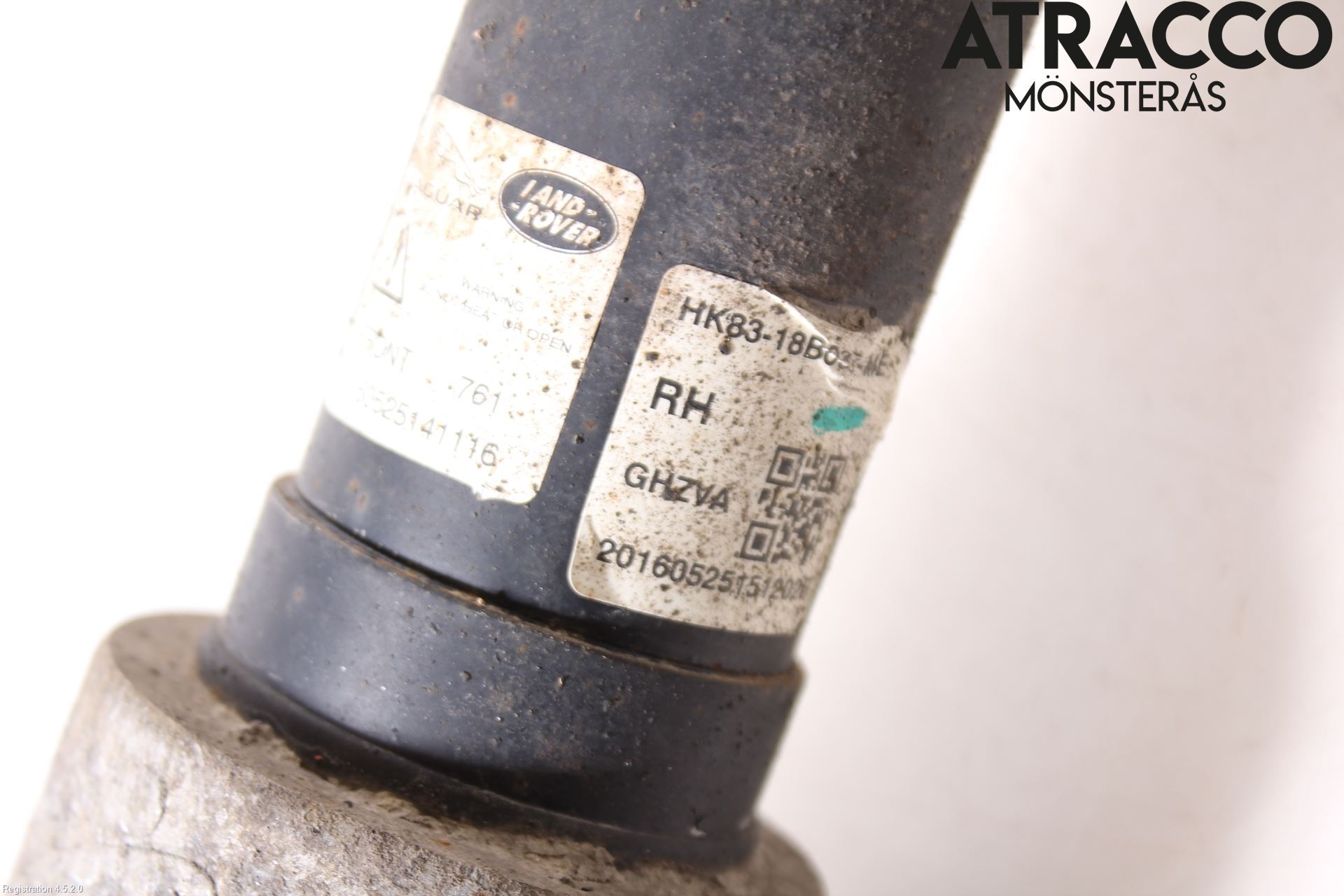 Jaguar F-PACE Fjäderben Fram Höger