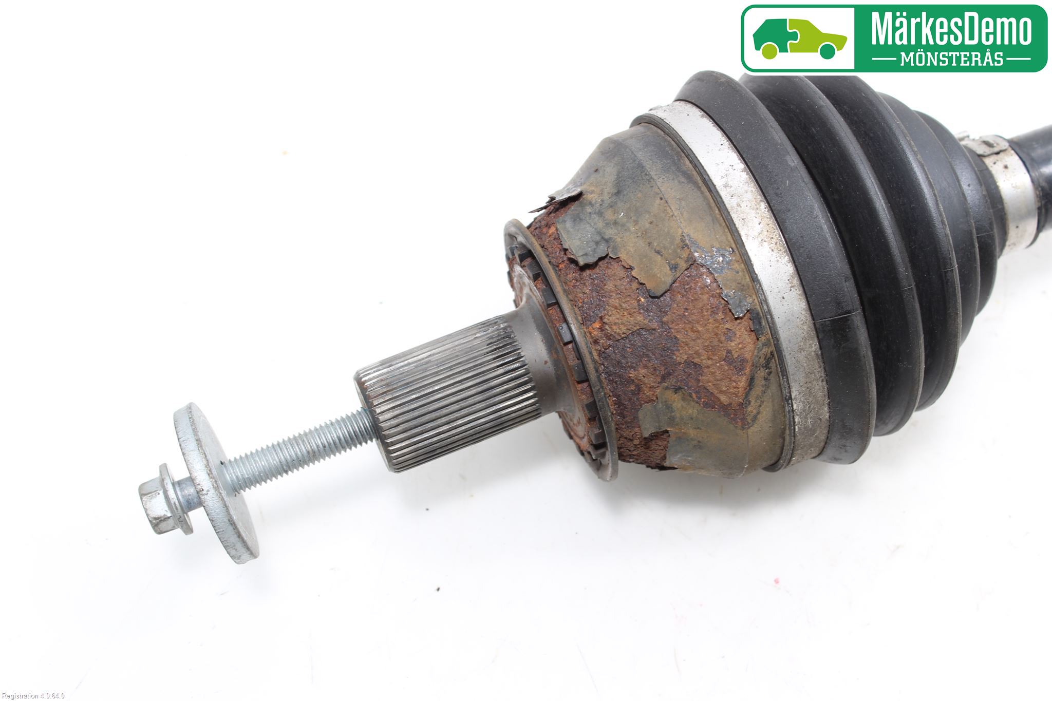 Volvo V60 11-13 Drivaxel Fram Vänster