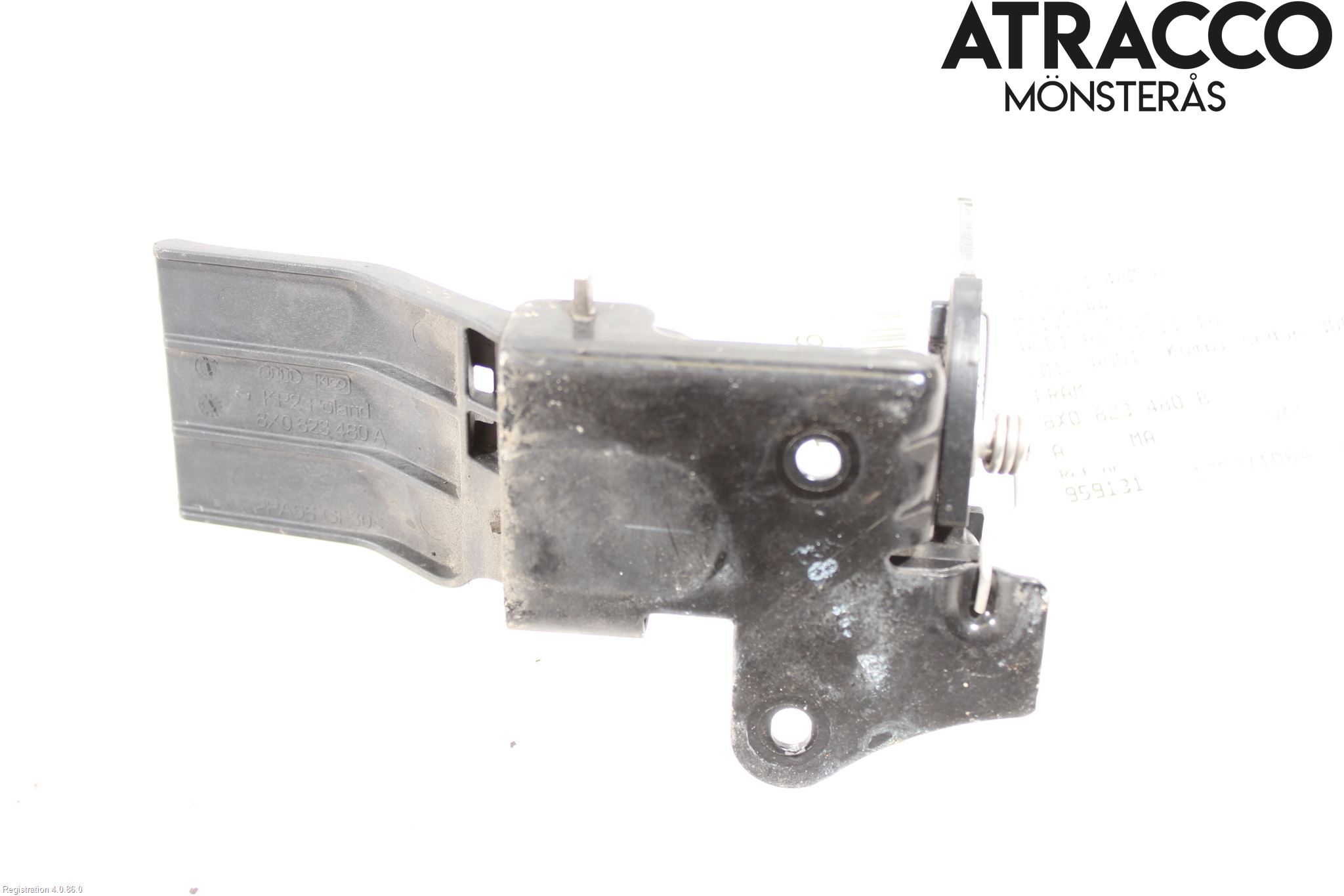 Audi A1/S1 11-18 Huv Spärr