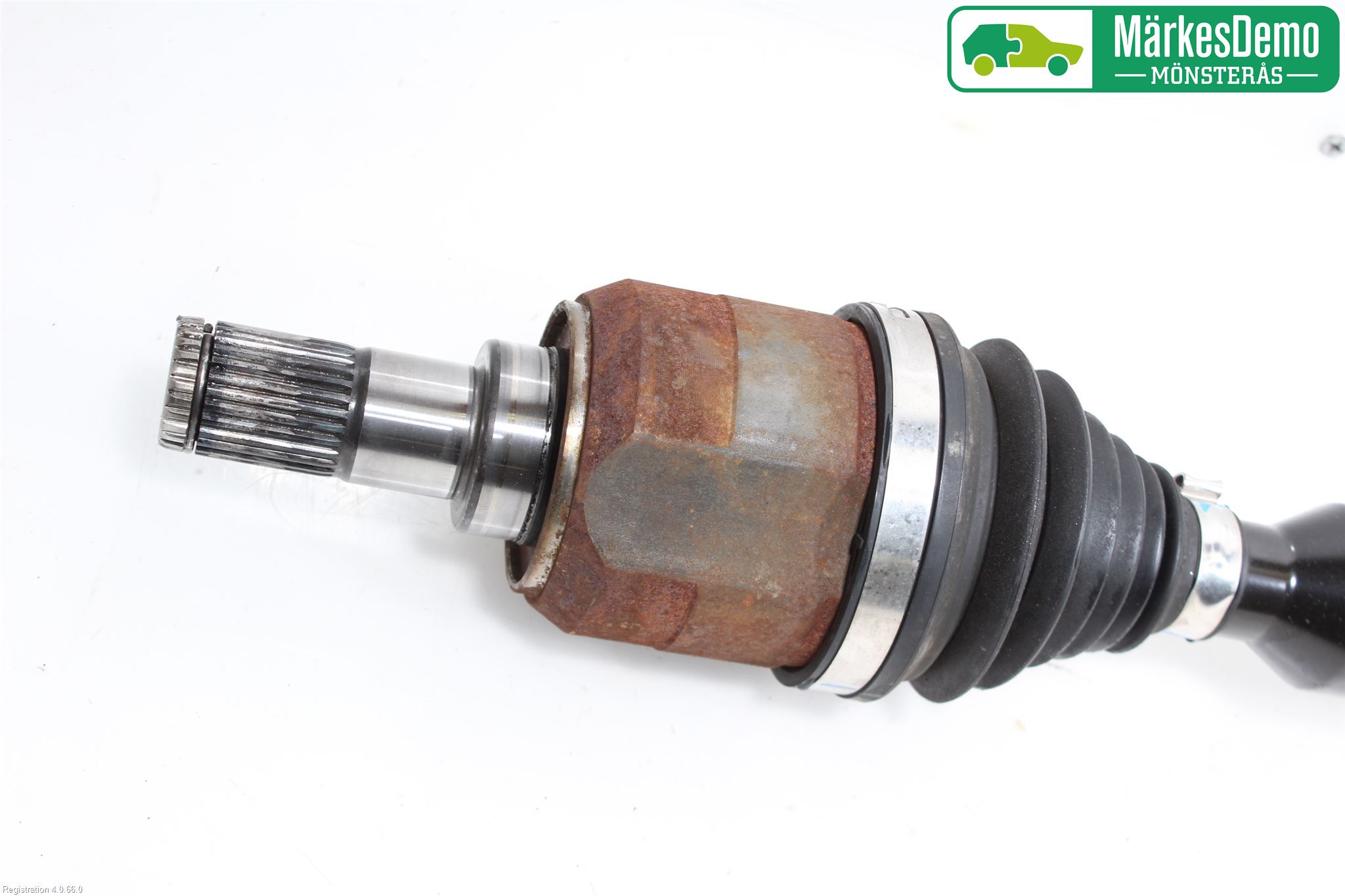 Kia CEED 12-18 Drivaxel Fram Höger