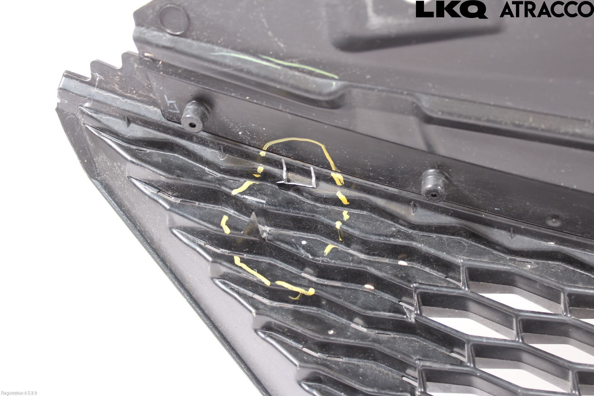 Nissan QASHQAI 14-17 Grill Komp