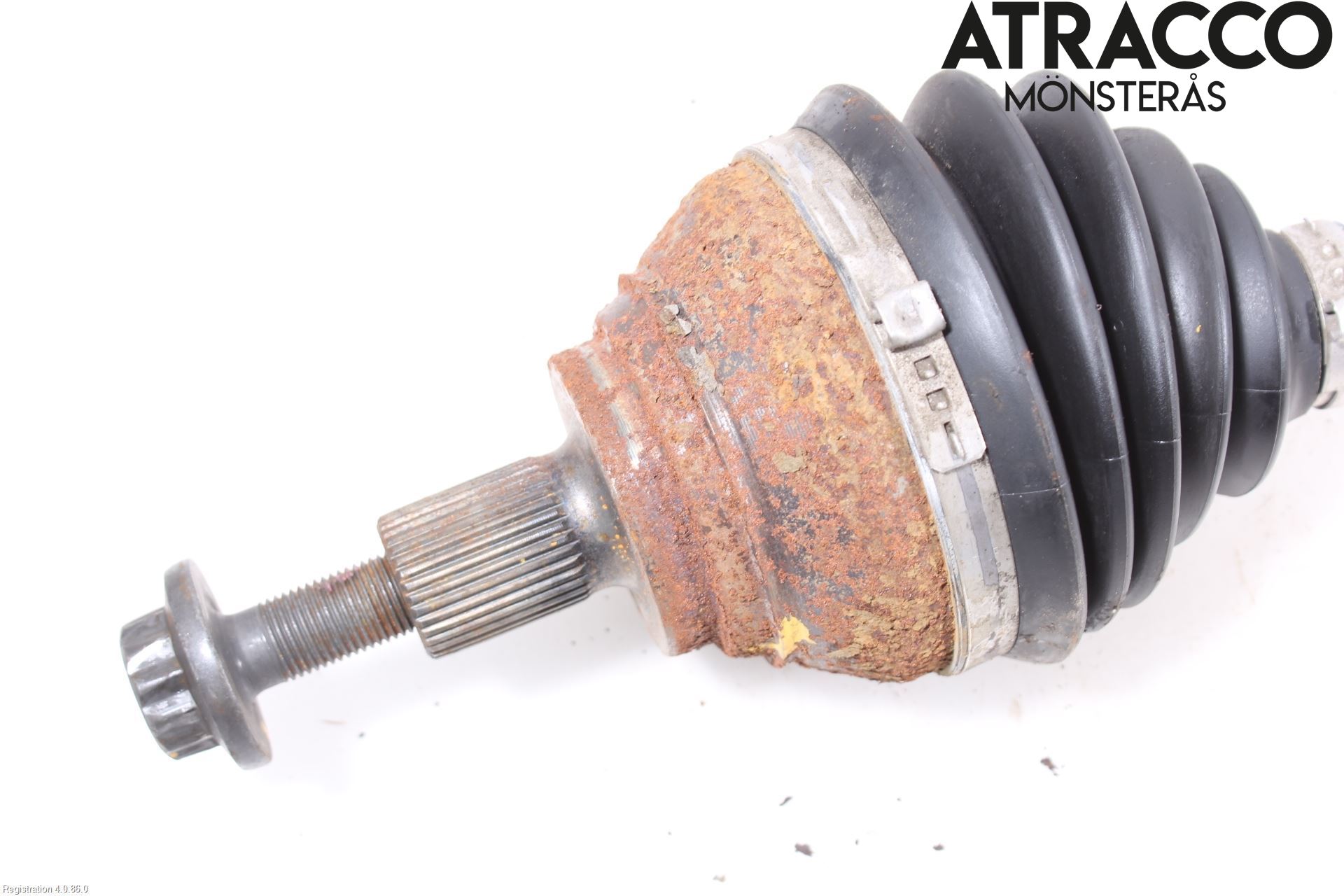 Volkswagen VW PASSAT 15-19 Drivaxel Fram Vänster