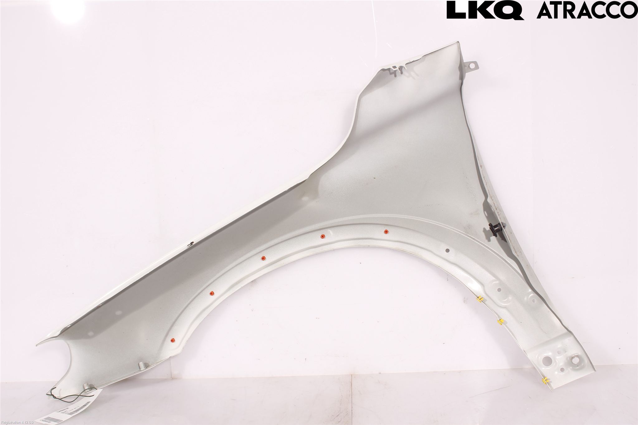 Volvo XC70 08-13 Skärm Fram Höger